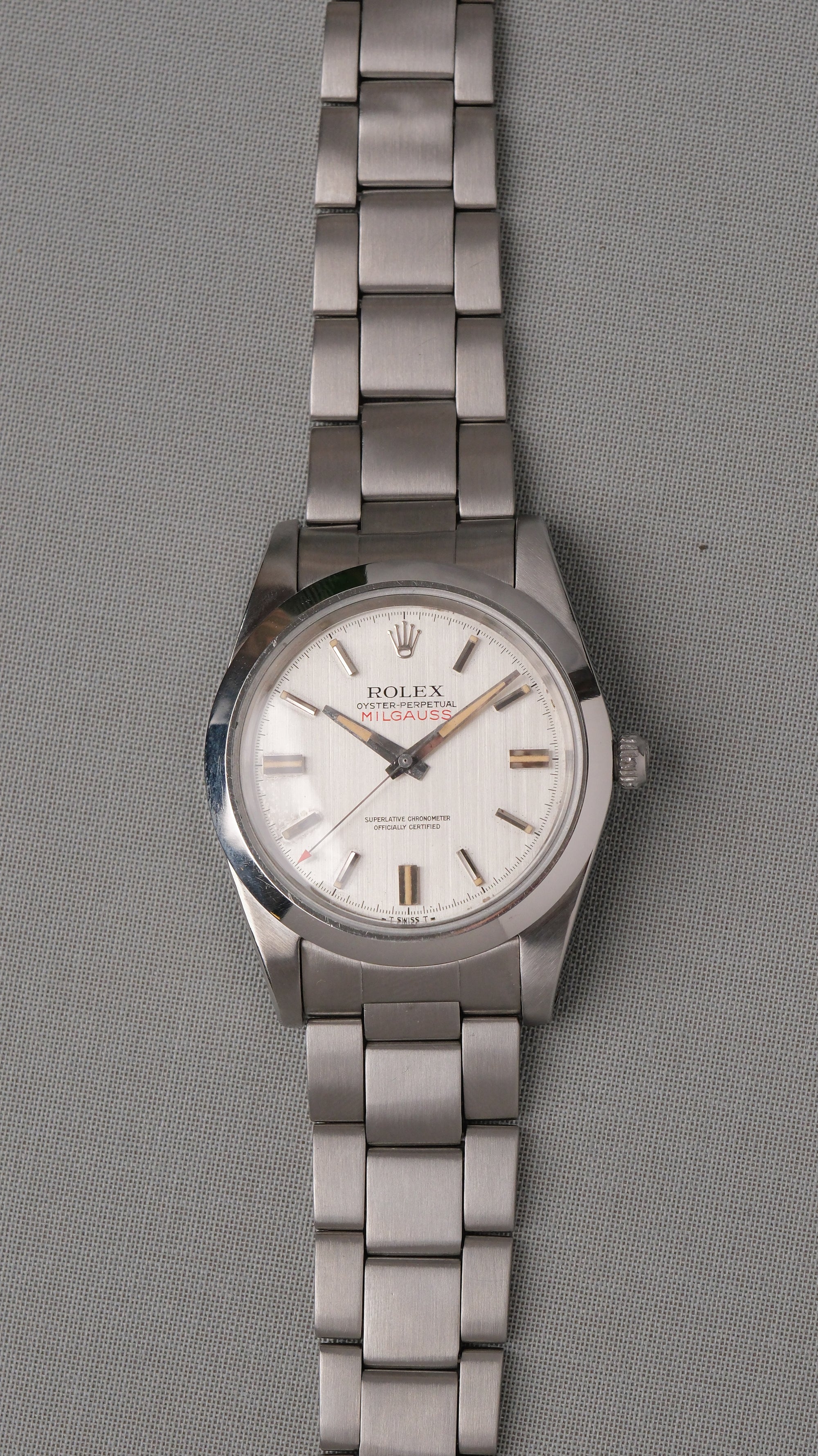 Rolex Milgauss 1019 silver dial square lume