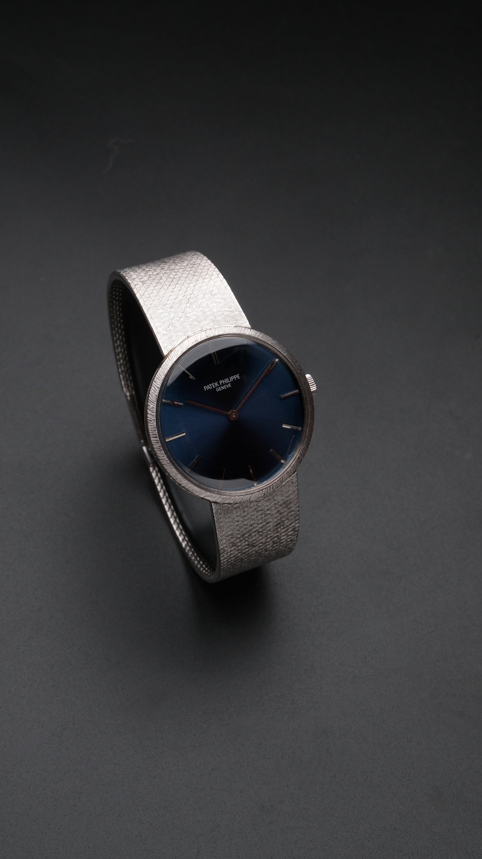Patek Philippe Calatrava Ultra rare Vintage WG Blue calatrava 3468G