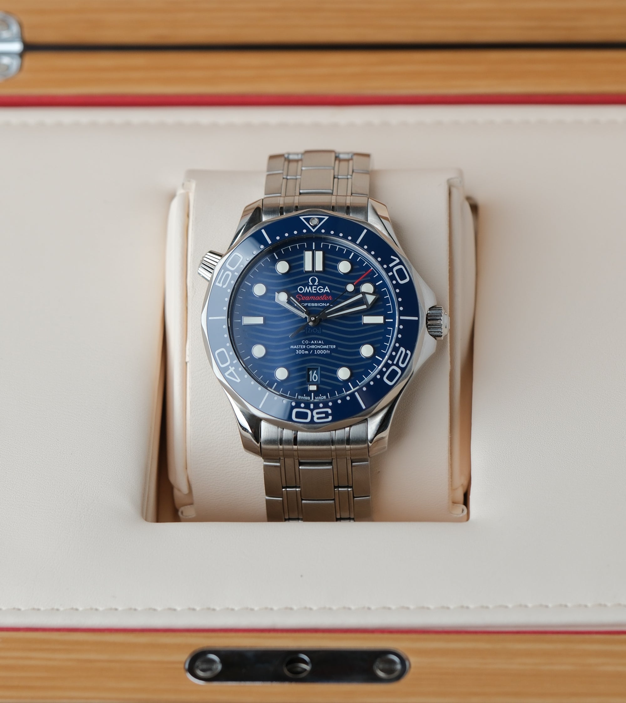 Omega Seamaster Diver 300M 42mm Blue Dial Steel Ref. 210.30.42.20.03.001 – Full Set