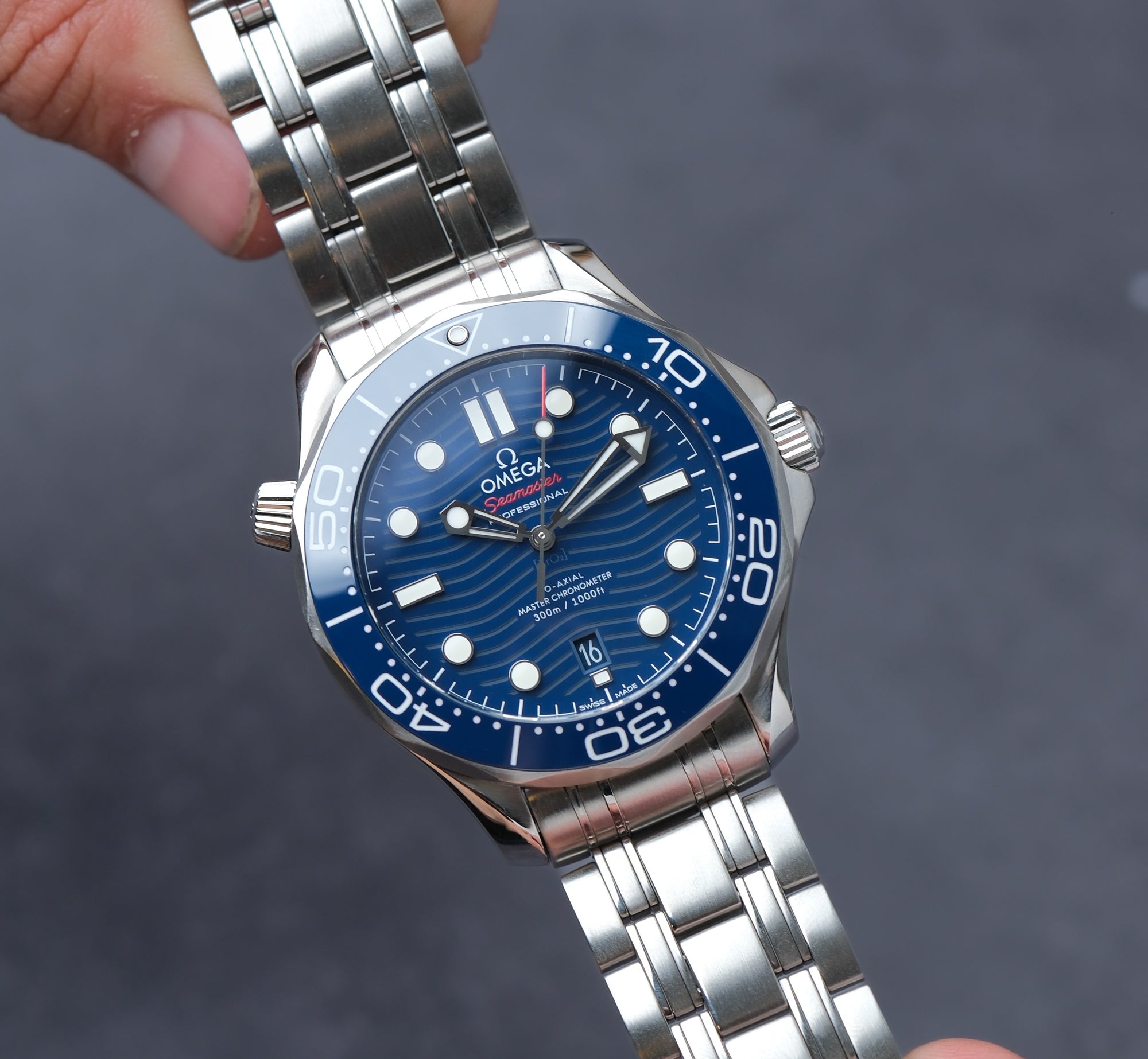 Omega Seamaster Diver 300M 42mm Blue Dial Steel Ref. 210.30.42.20.03.001 – Full Set