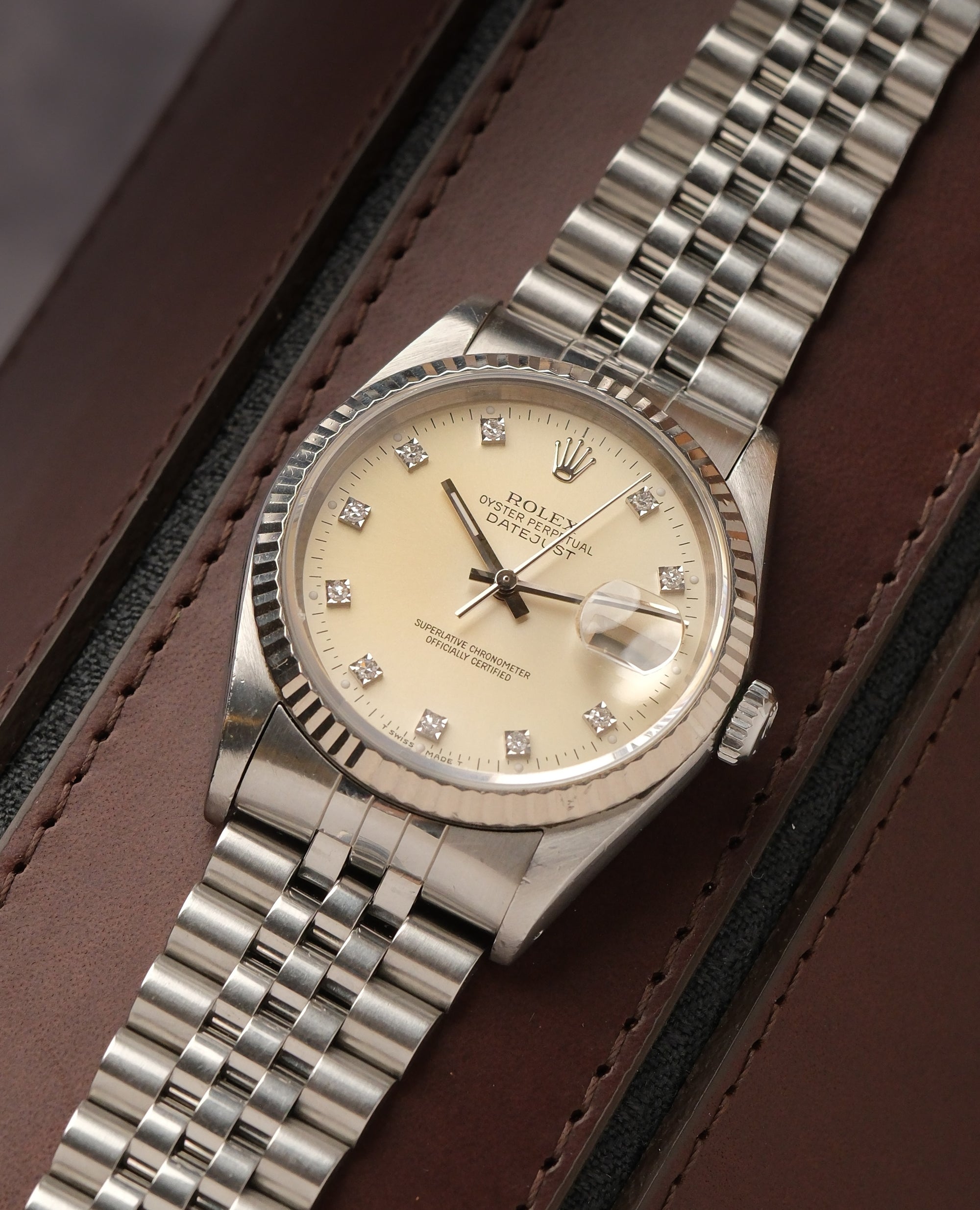 16234 G – Rare Ivory / Cream Patina Diamond Dial (C (VAT DEDUCTABLE)
