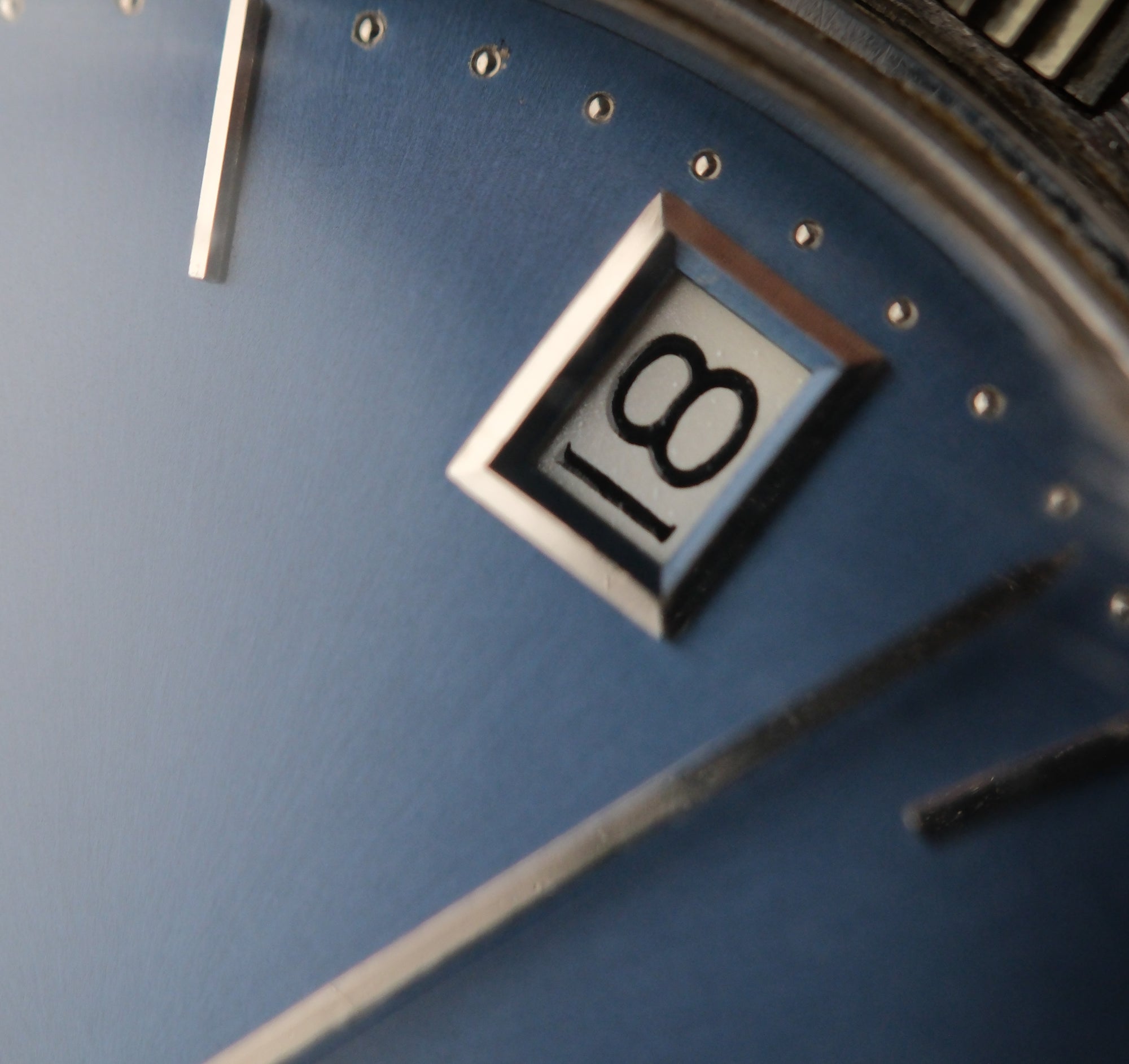 Patek Philippe Vintage 18k White Gold Calatrava Blue Dial Ref. 3445G (VAT RECLAMABLE)