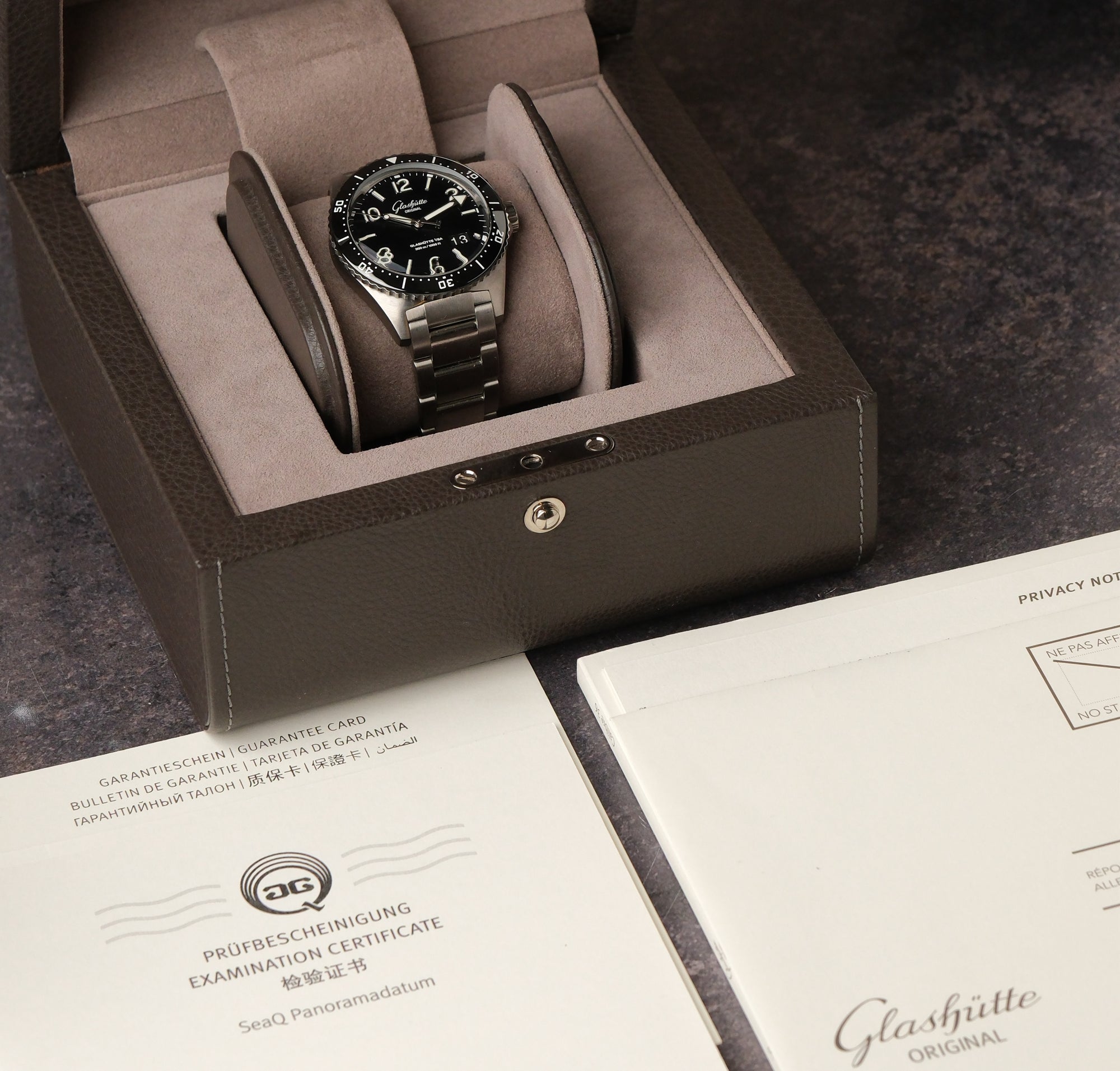 Glashütte Original Spezialist SeaQ Panorama Date Black Dial Ref. 1-36-13-01-80-70