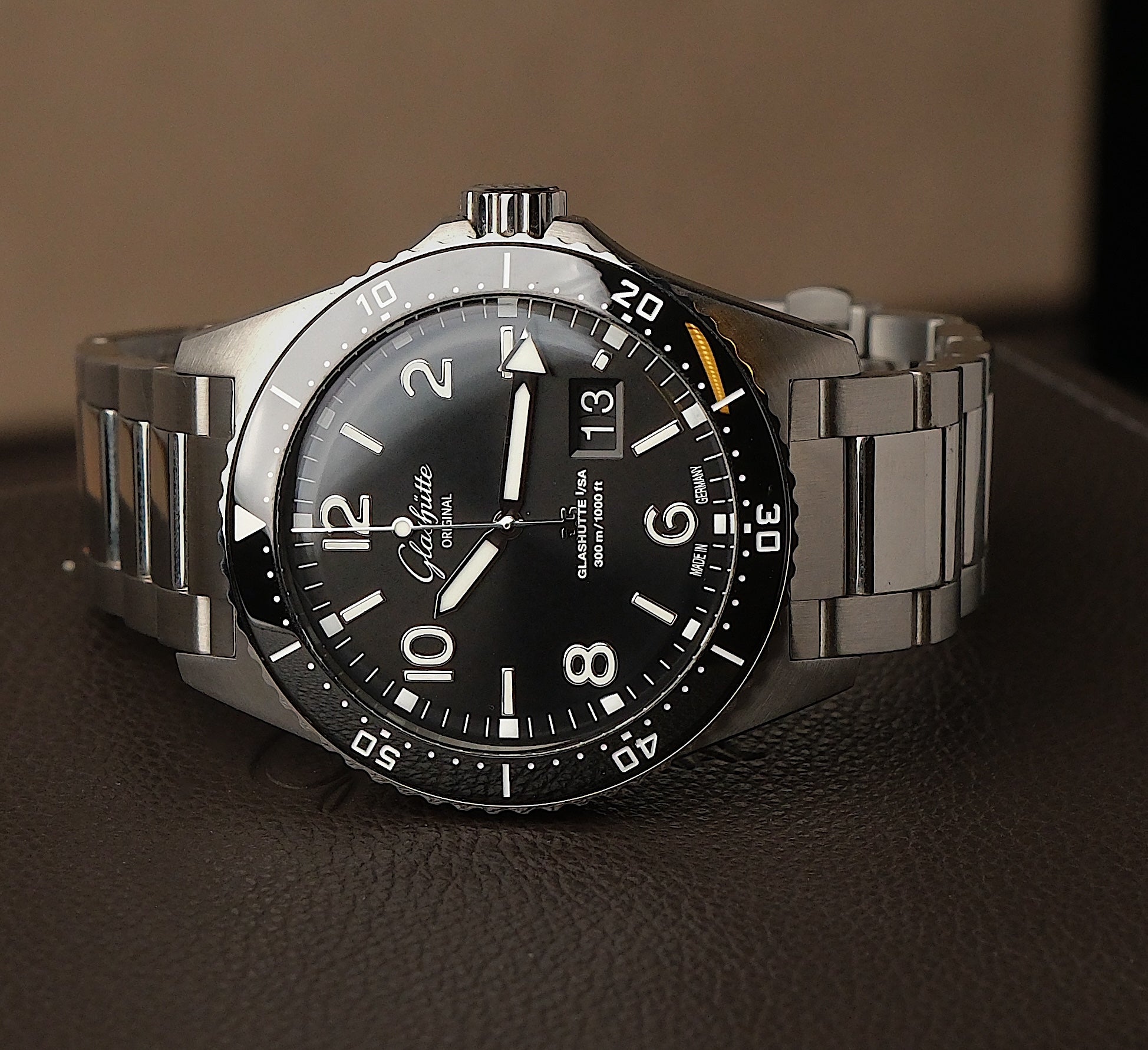 Glashütte Original Spezialist SeaQ Panorama Date Black Dial Ref. 1-36-13-01-80-70