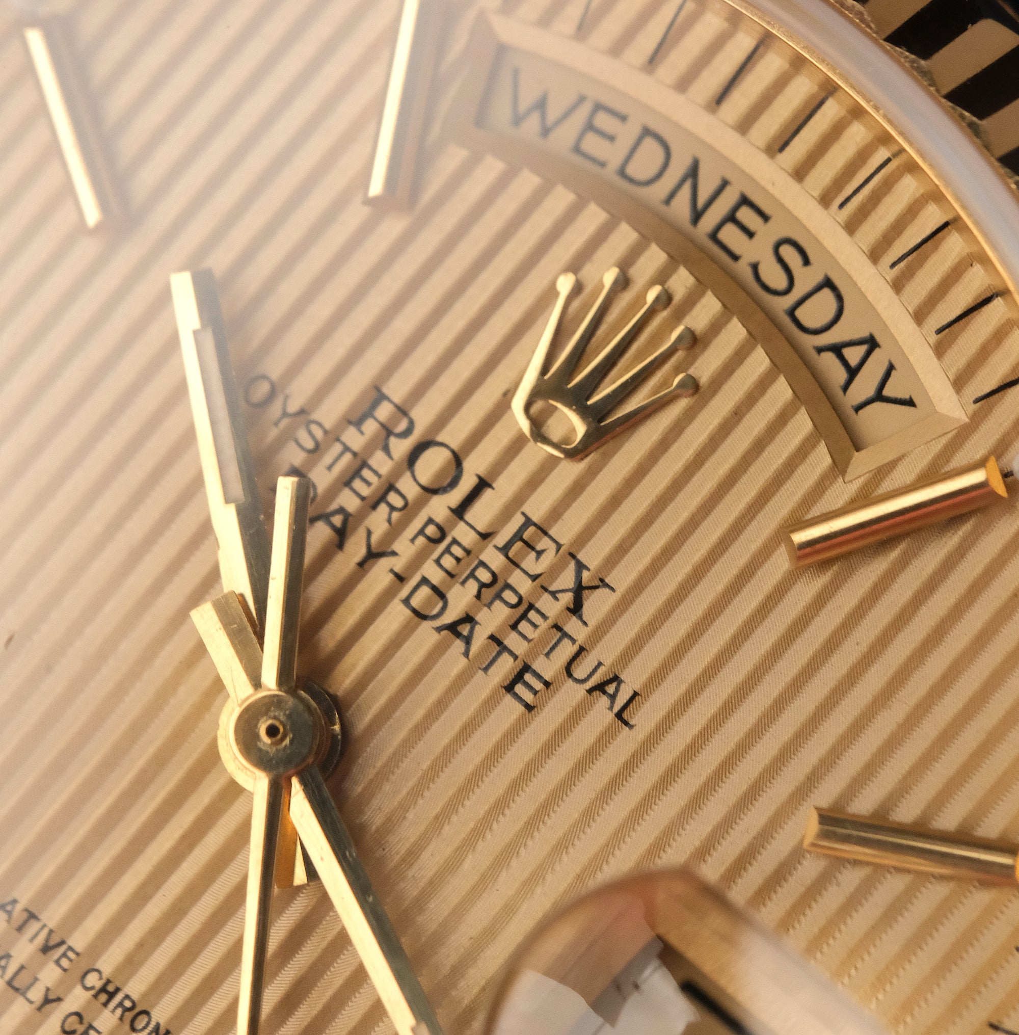 Rolex Day-Date 36 18k Yellow Gold Tapestry Dial Ref. 18038 – Circa 1985