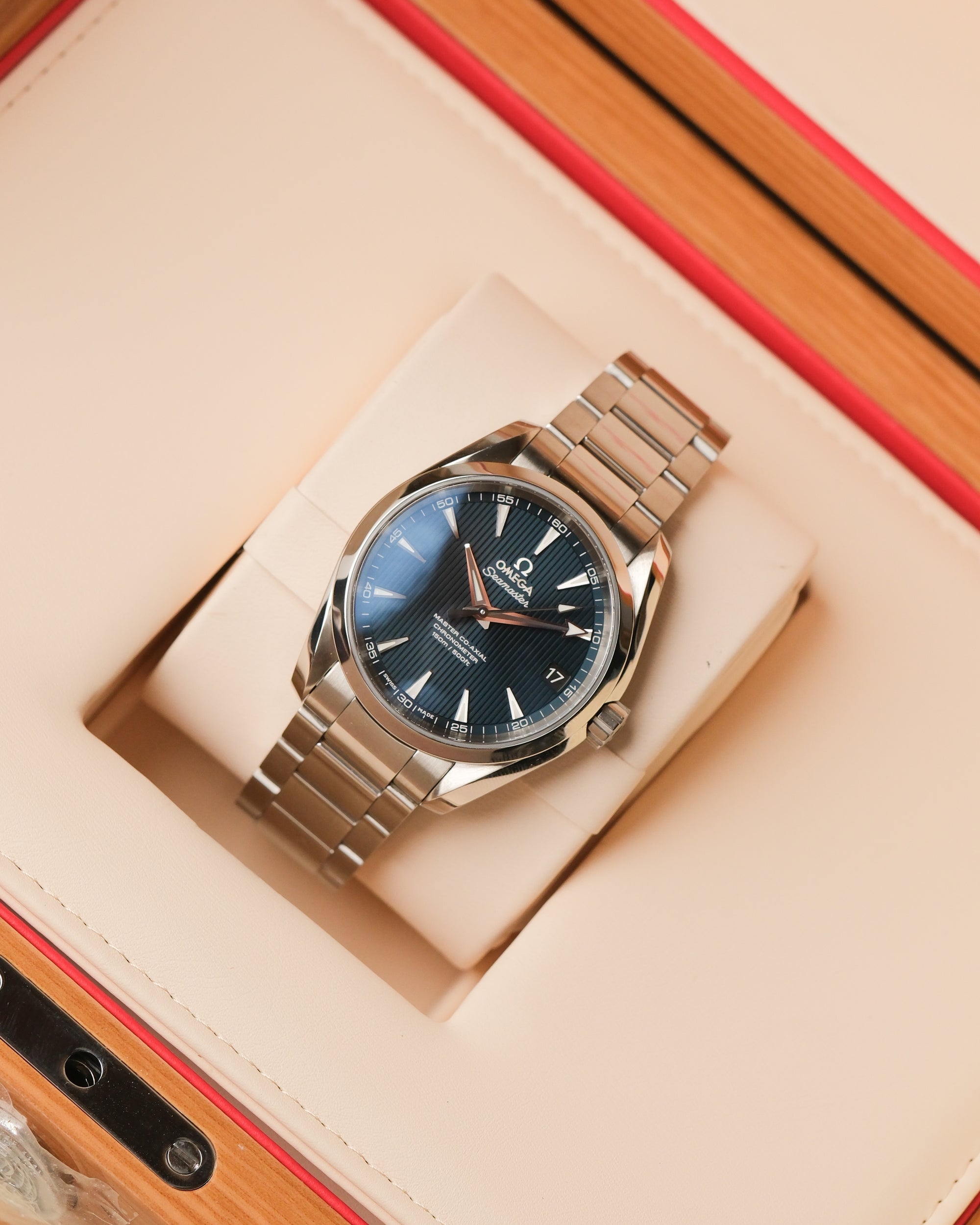 Omega seamaster Aqua Terra "skyfall" 2016