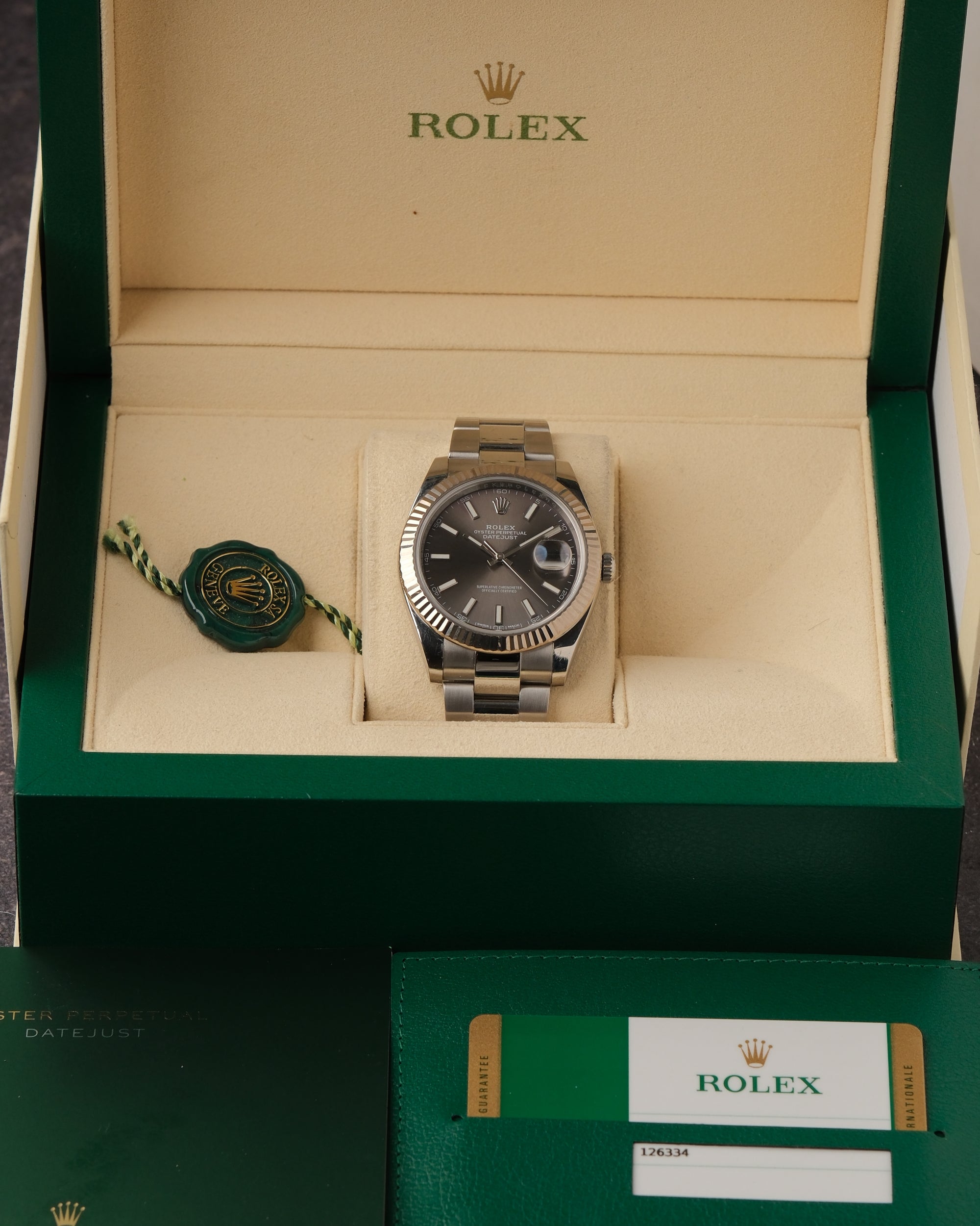 Rolex Datejust 126334 - 41mm -  Rhodium dial - full set 2019