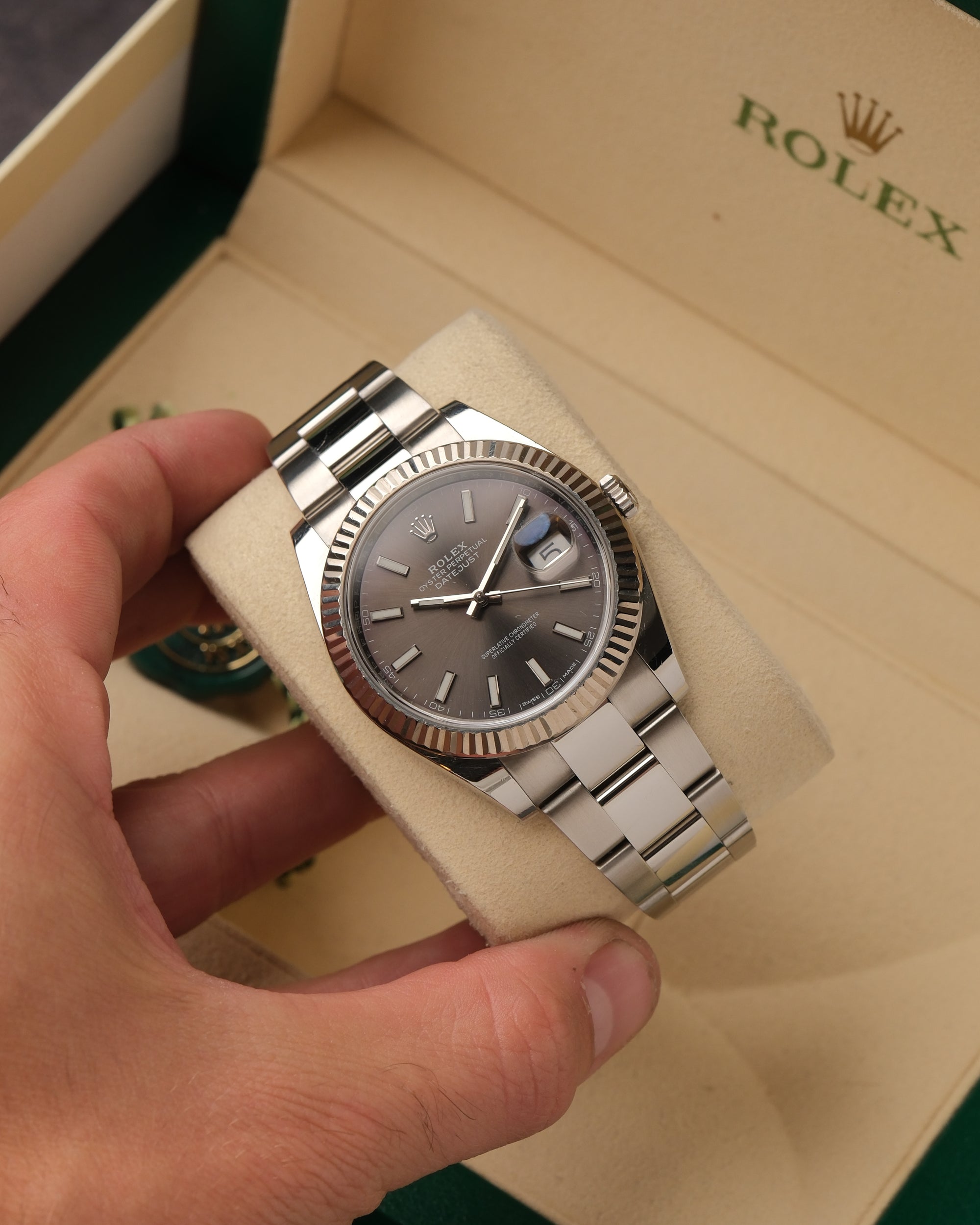 Rolex Datejust 126334 - 41mm -  Rhodium dial - full set 2019