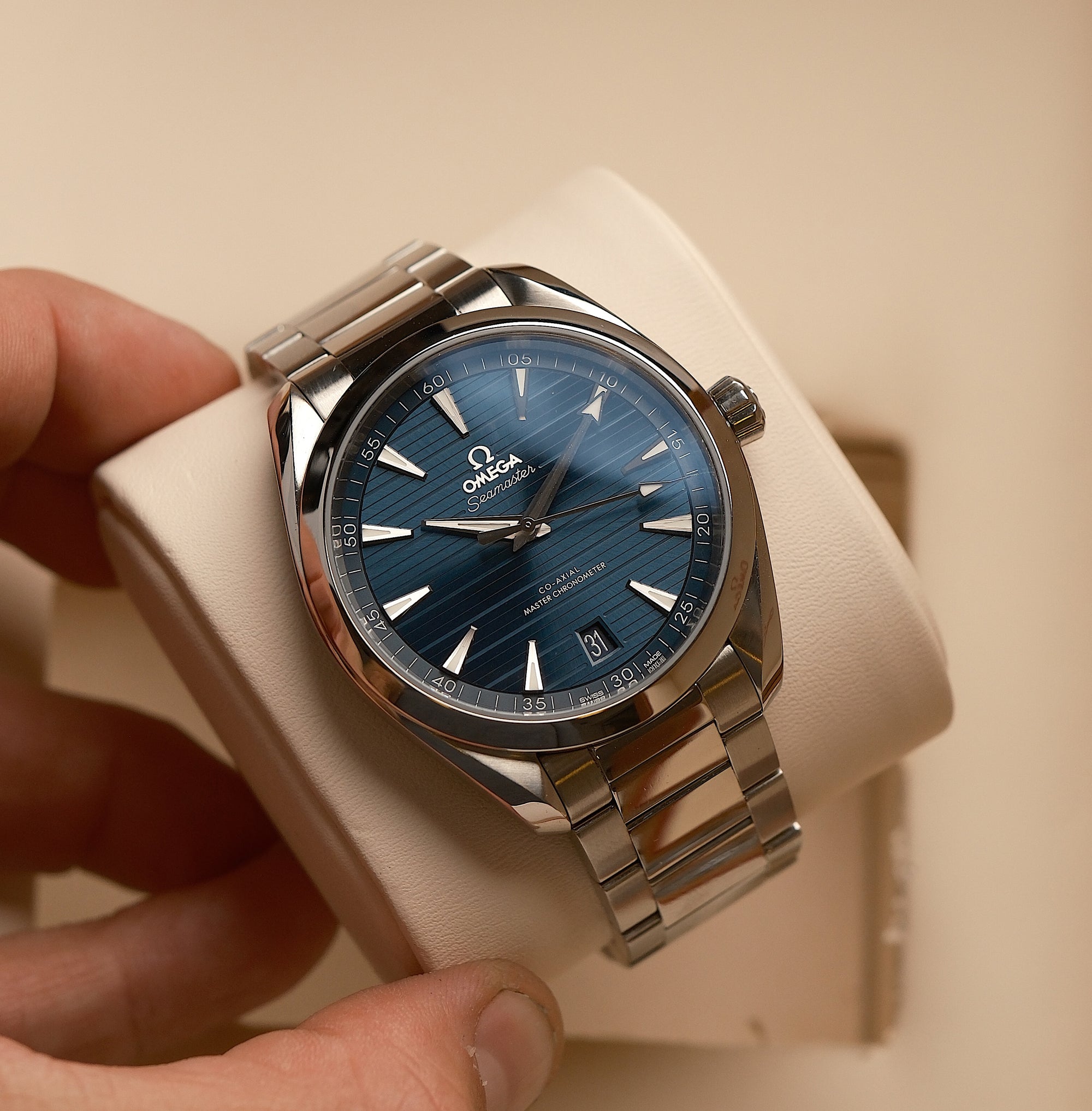 Omega Seamaster Aqua Terra 150M 41mm Blue Teak Dial Ref. 220.10.41.21.03.004 – Full Set