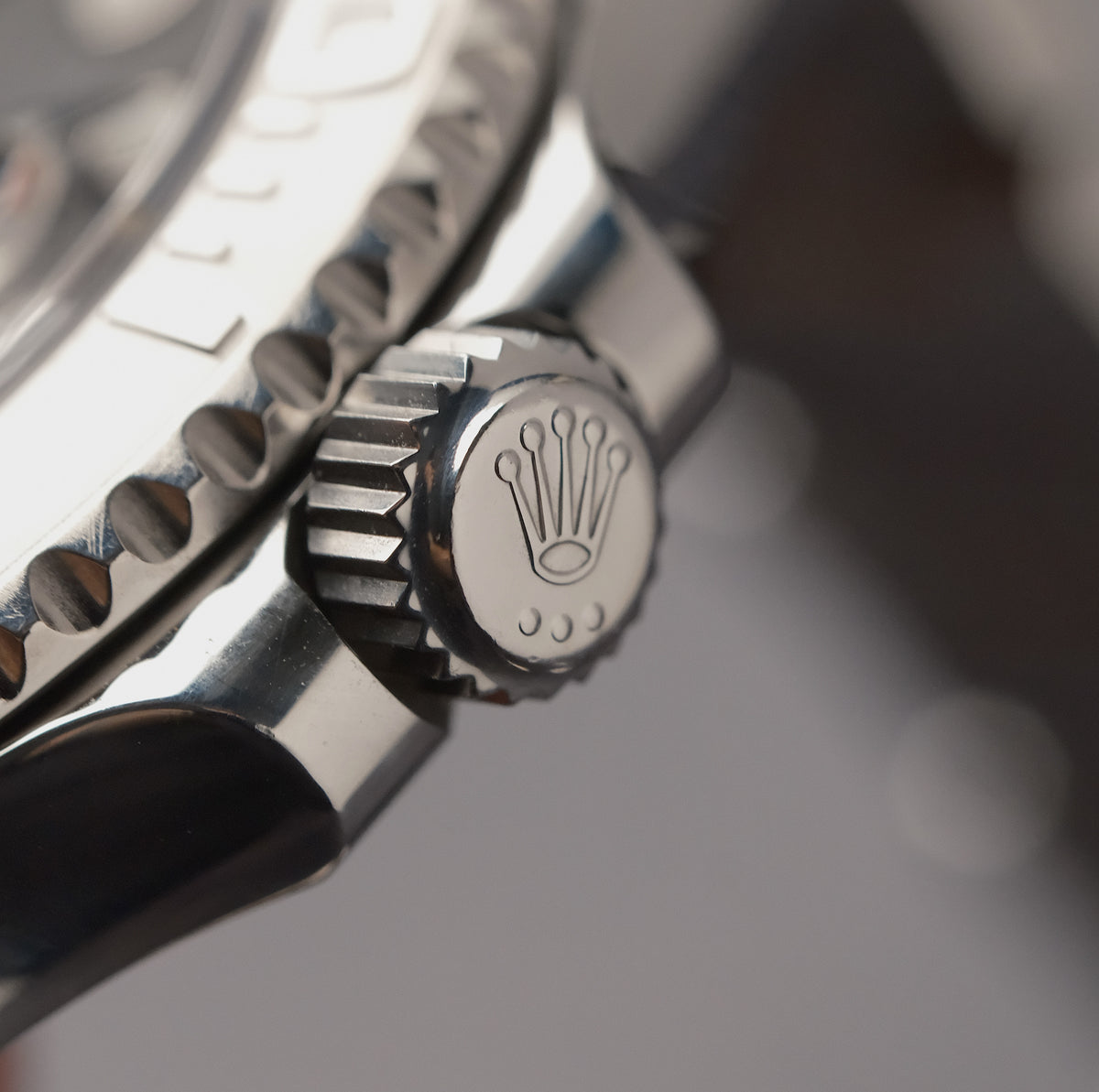 Rolex Yacht-Master 40 Dark Rhodium Dial Platinum Bezel Ref. 116622 (2017 Guarantee Card)