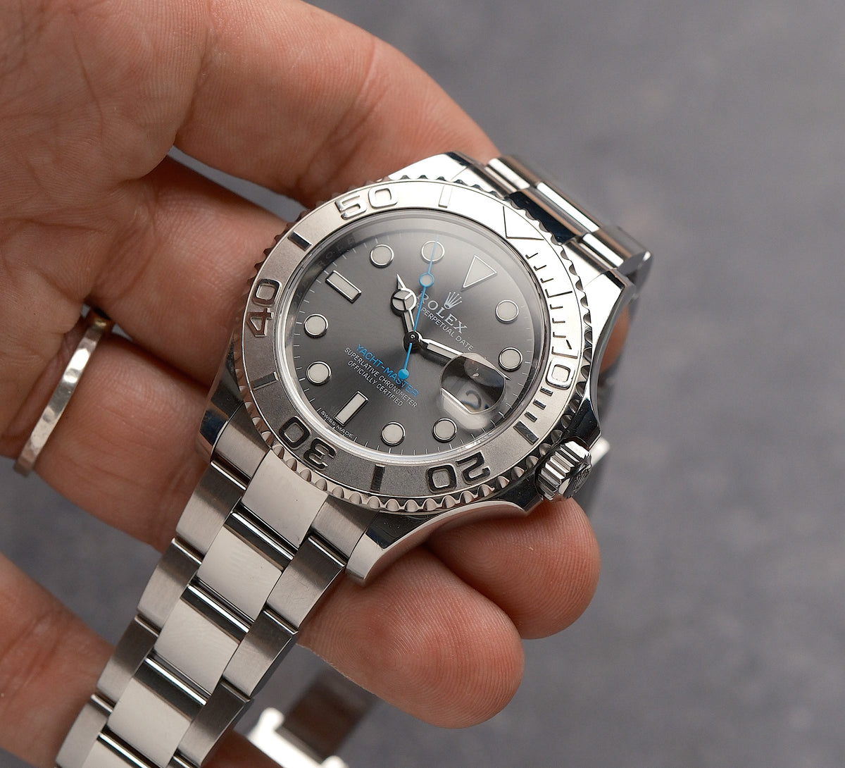 Rolex Yacht-Master 40 Dark Rhodium Dial Platinum Bezel Ref. 116622 (2017 Guarantee Card)
