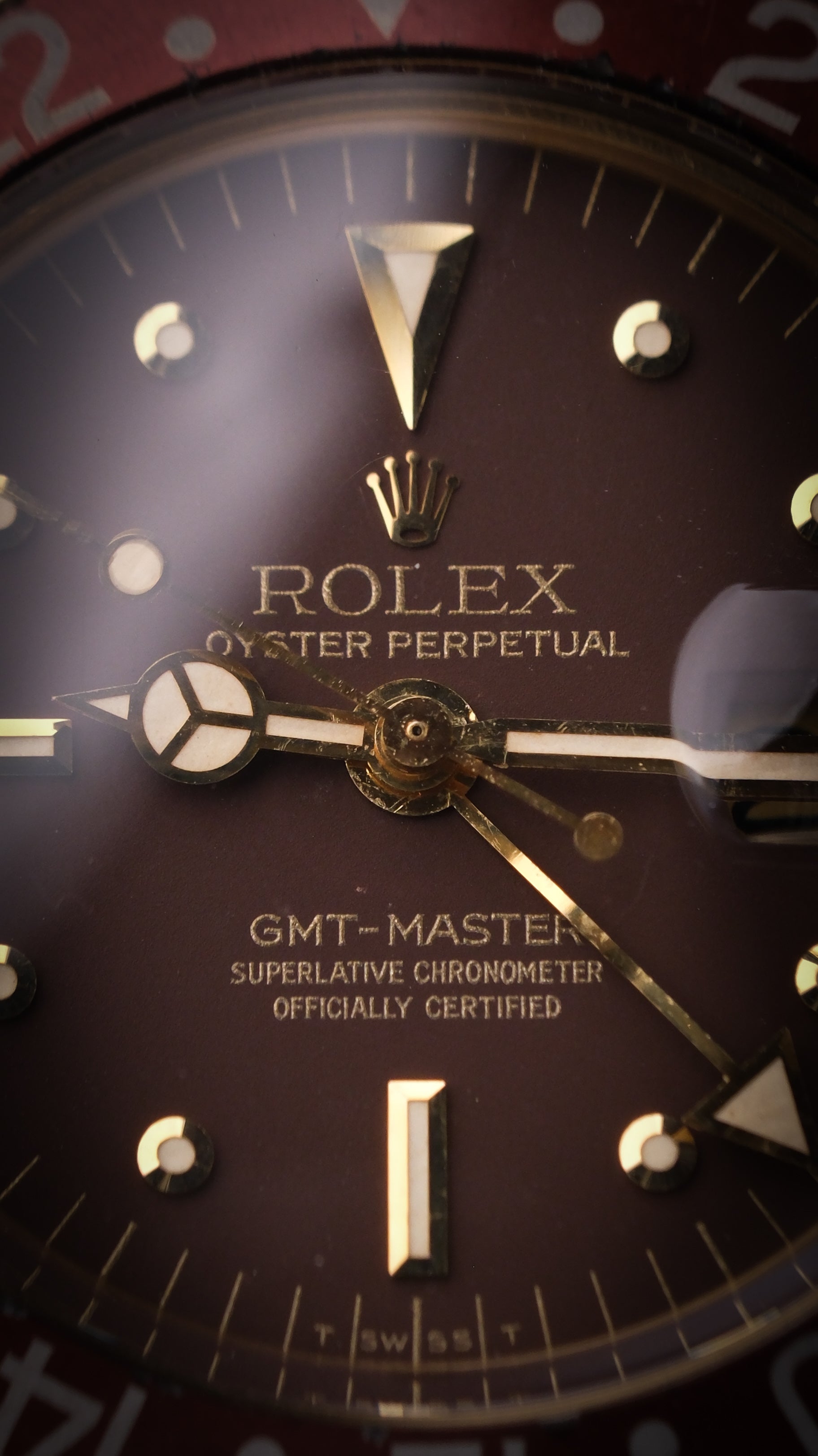 Rolex GMT-Master 1675/8 1969 / nipple mat dial / rivet