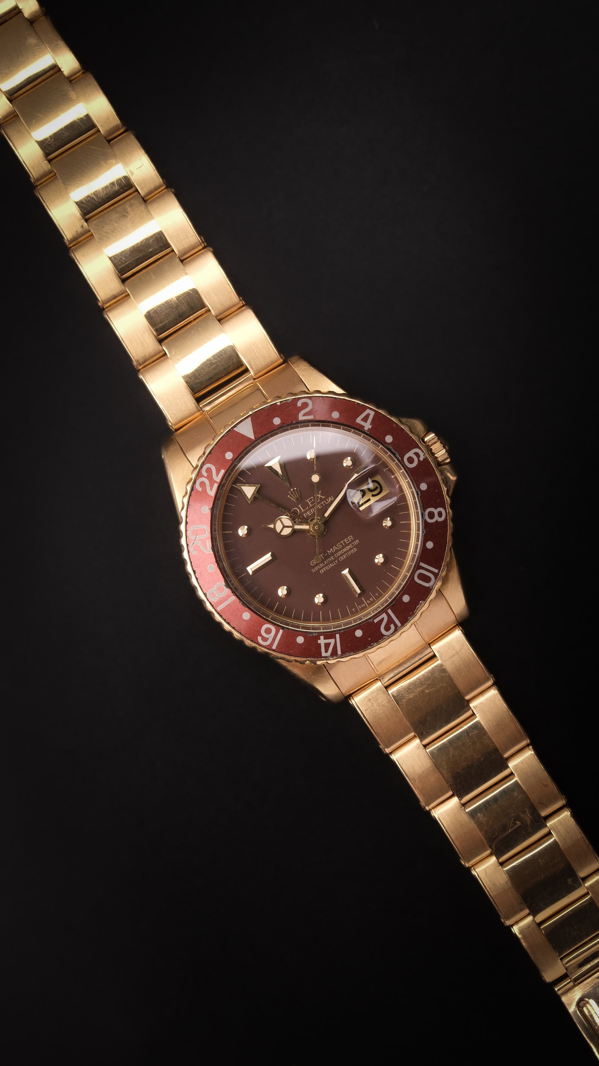 Rolex GMT-Master 1675/8 1969 / nipple mat dial / rivet