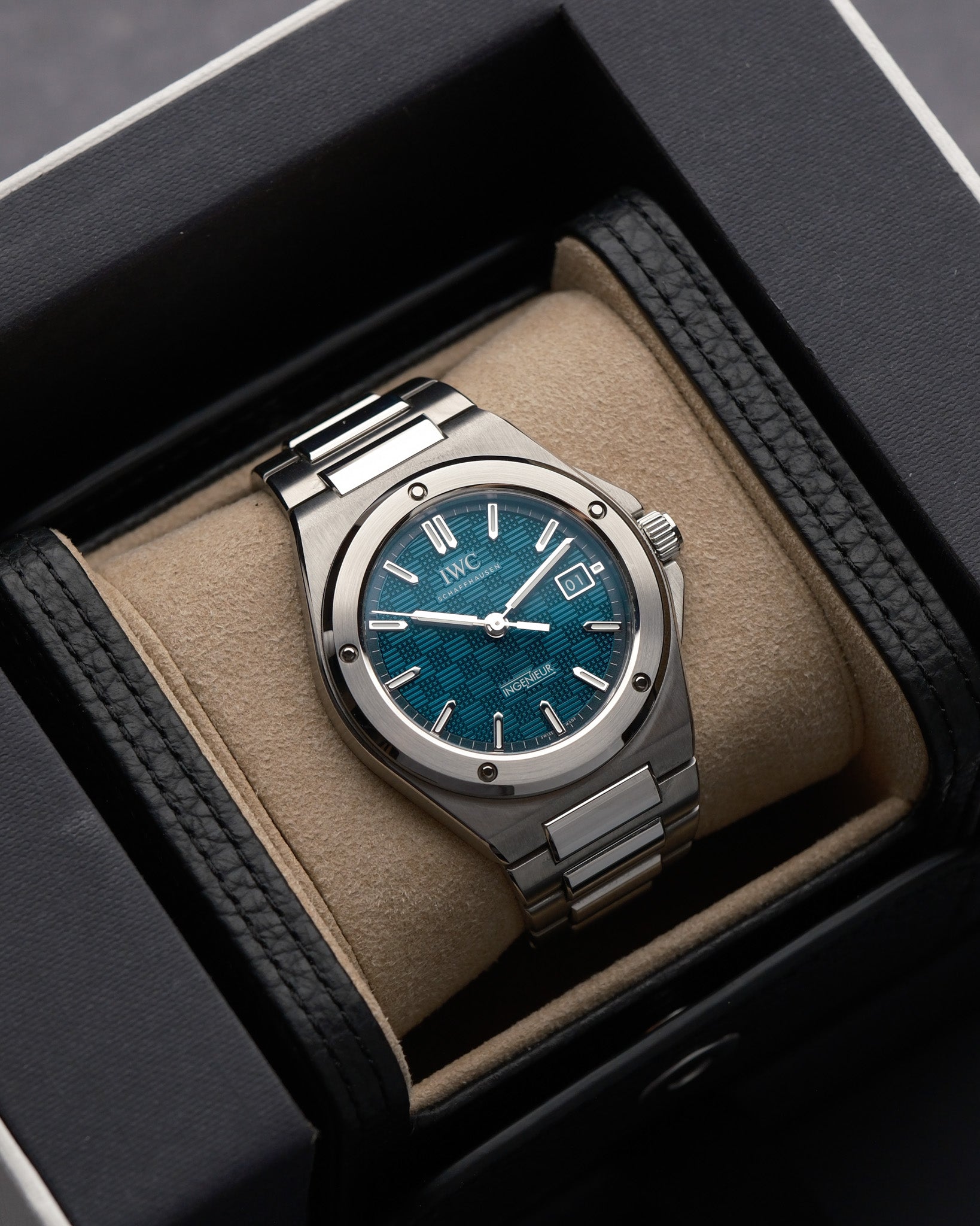 IWC Ingenieur - 2023 - full set - IW328903