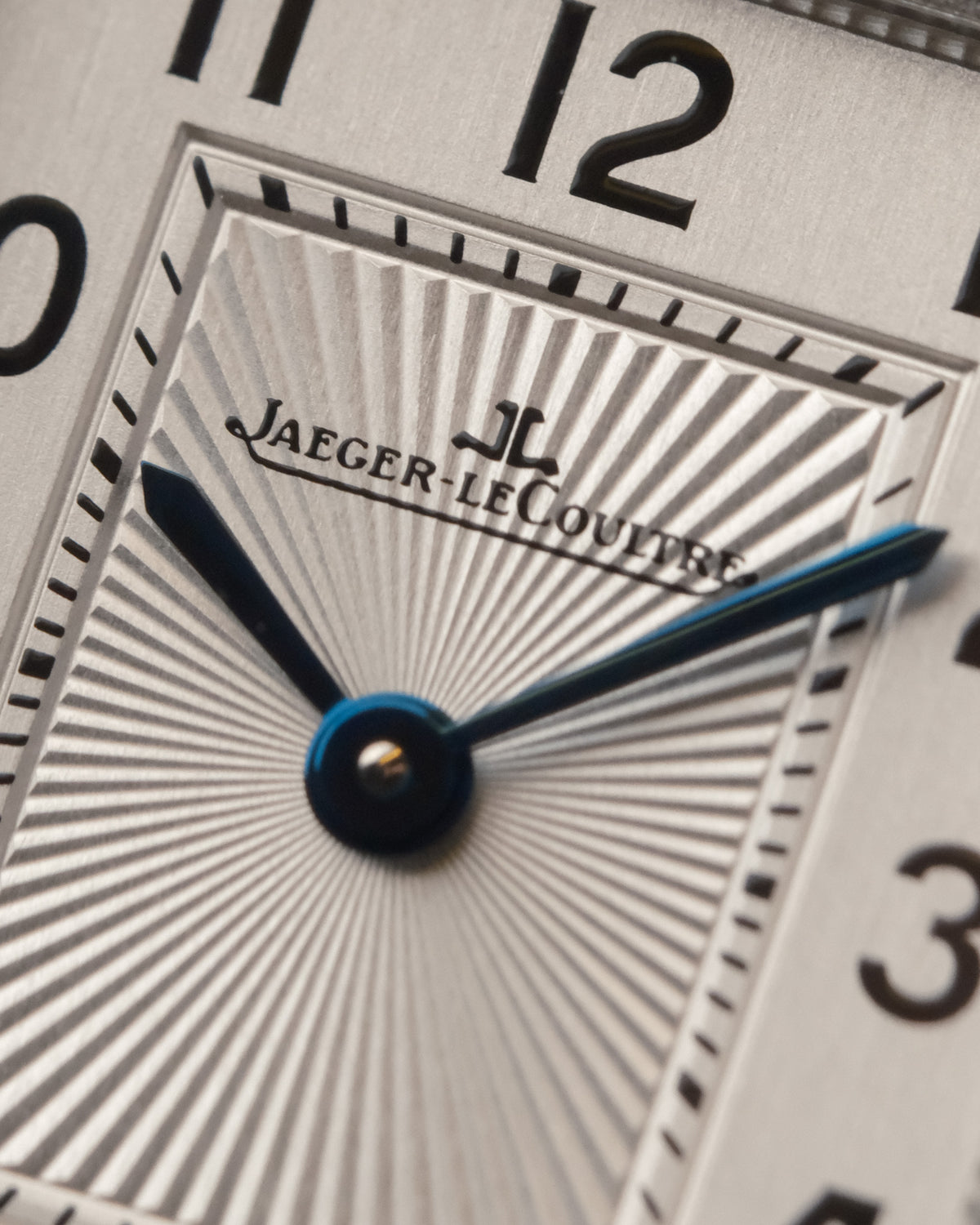 Jaeger-LeCoultre Reverso Classic Small Q2608440 – 2023