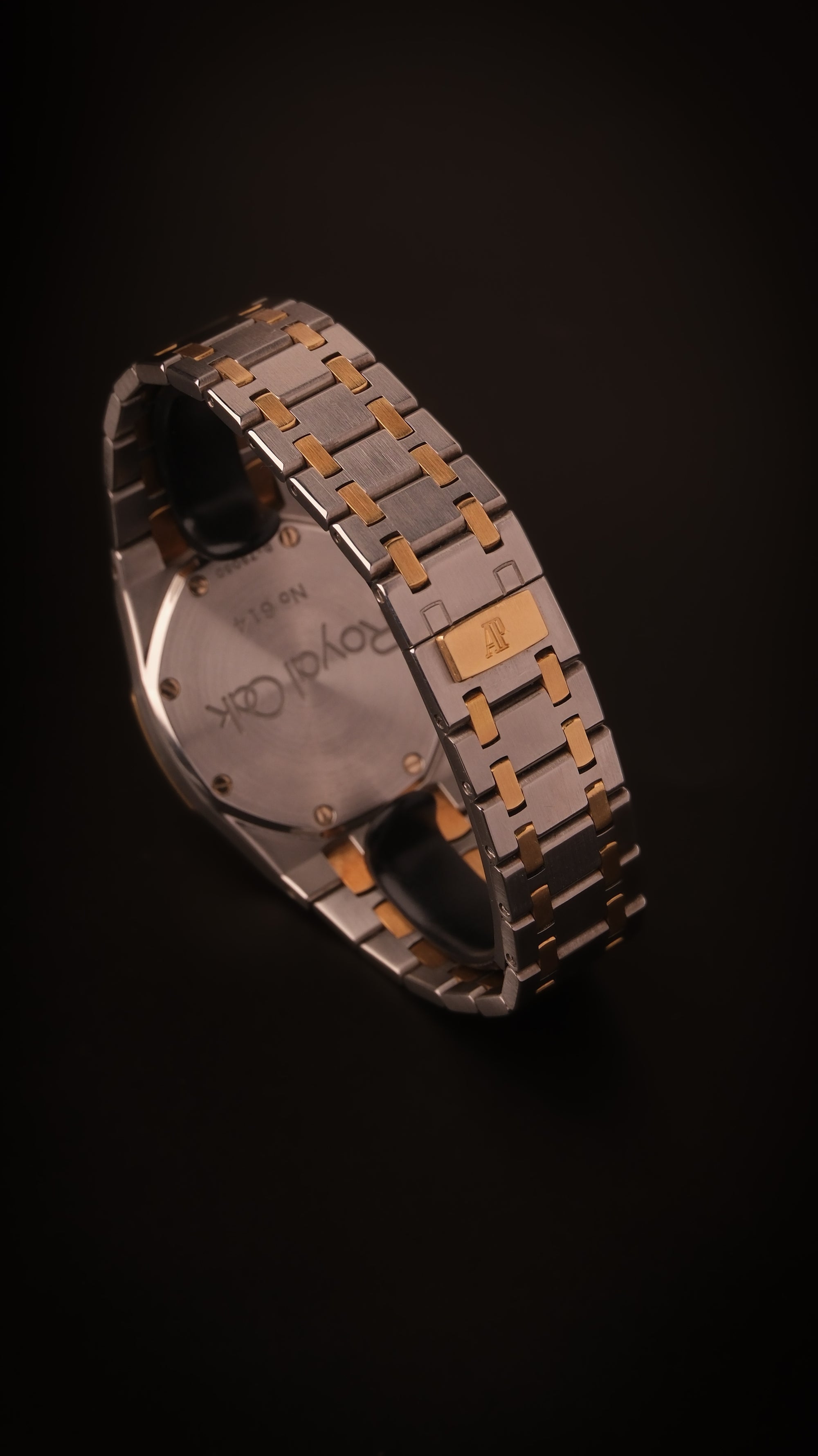 Audemars Piguet Royal Oak Strong case / long bracelet / 33mm automatic