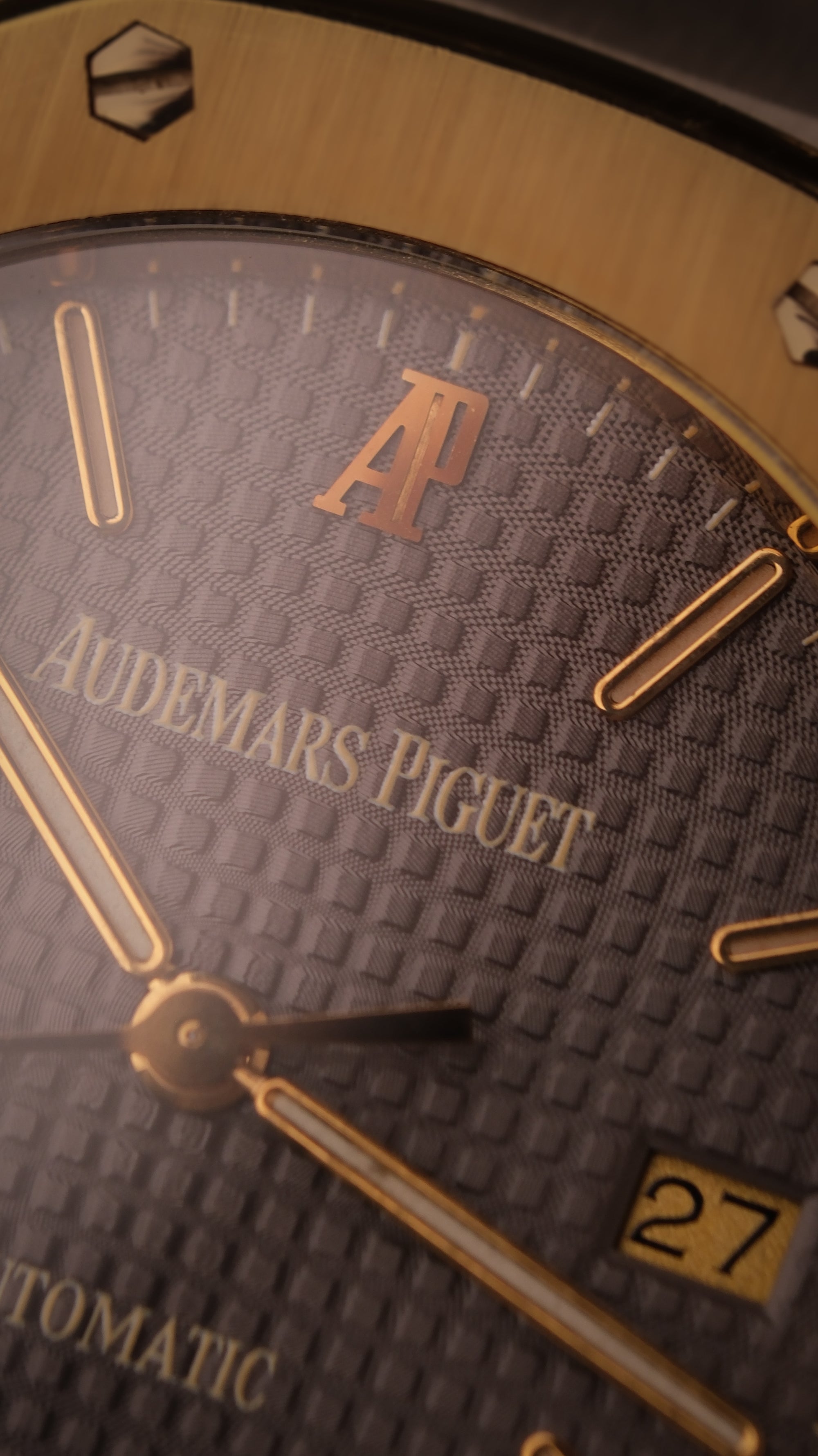 Audemars Piguet Royal Oak Strong case / long bracelet / 33mm automatic