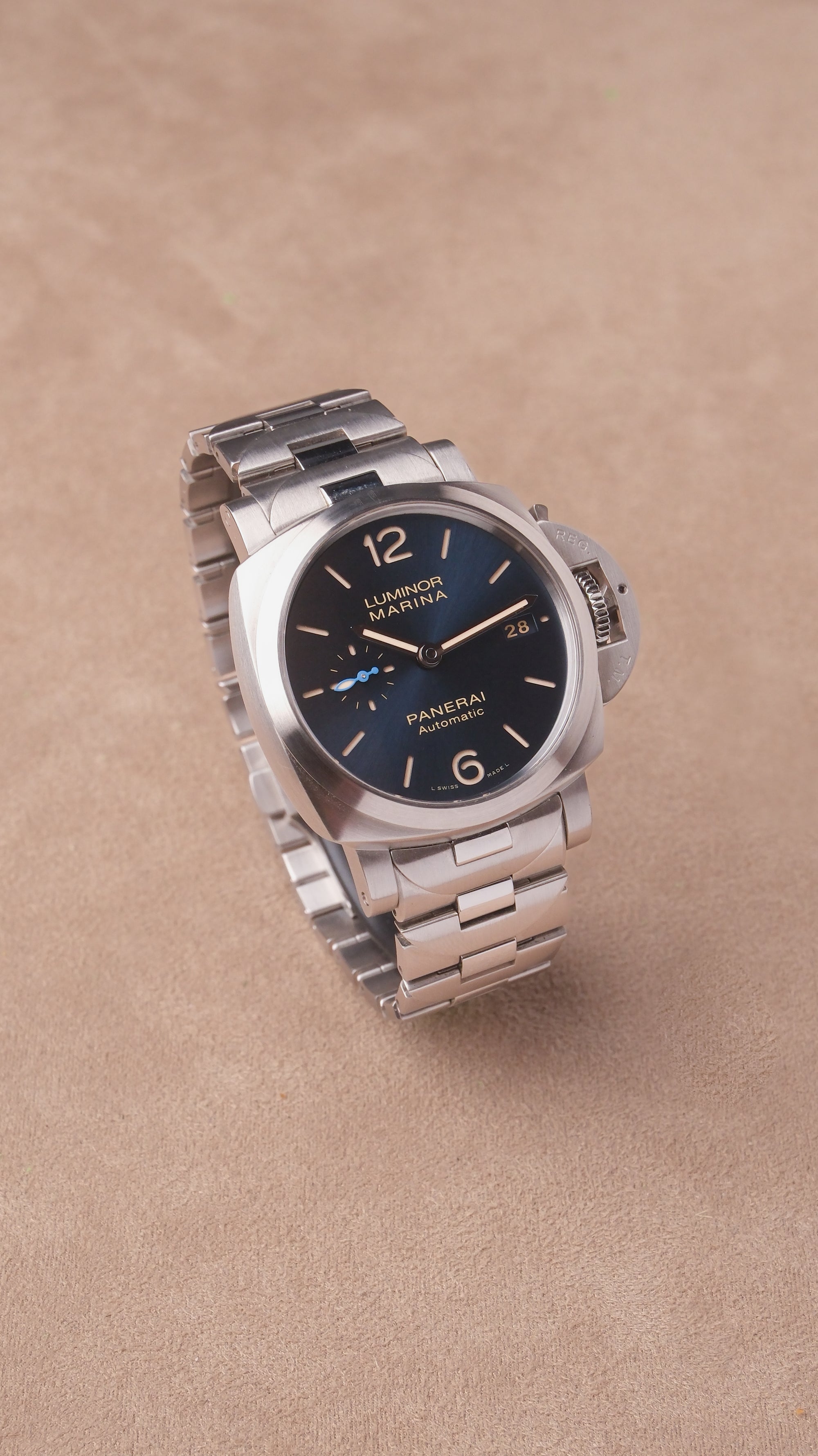 Panerai Luminor Marina Automatic Blue Great condition / automatic / PAM 01028