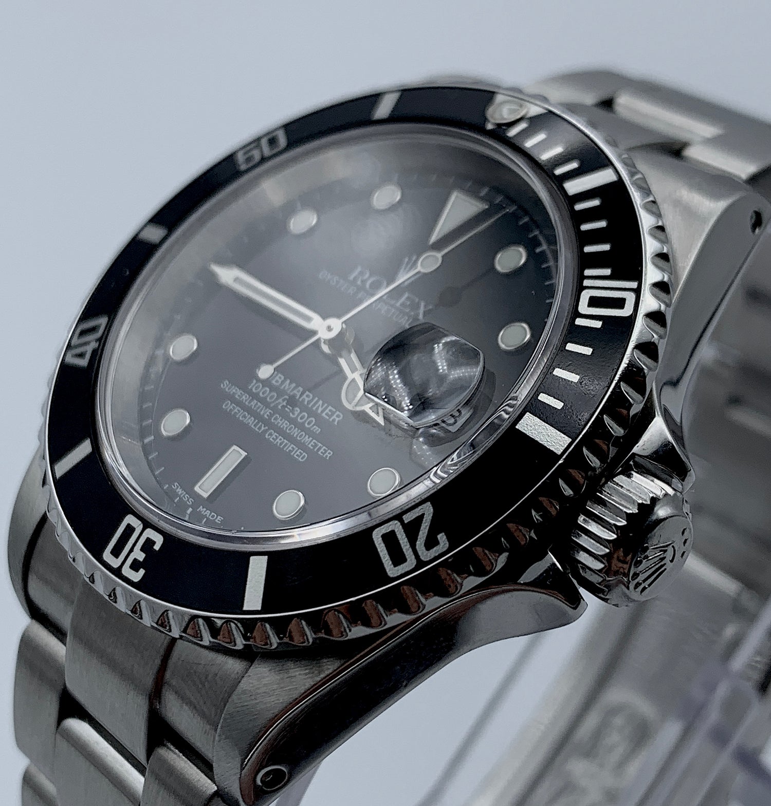 SOLD  Submariner Date 16610 2002 MINT