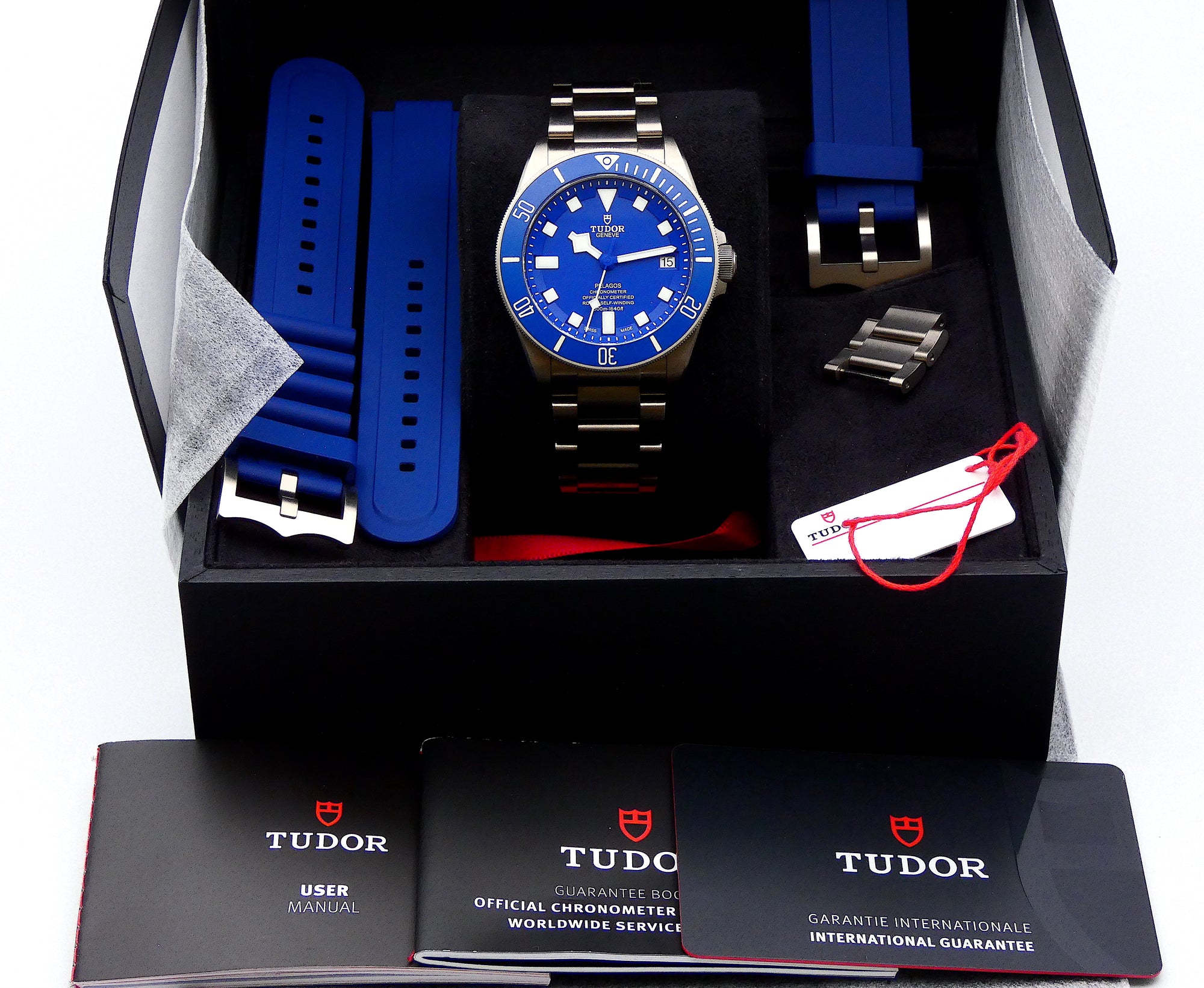 SOLD Tudor Pelagos Blue Dial Titanium 42mm 25600TB / 5-2022 + 2 straps