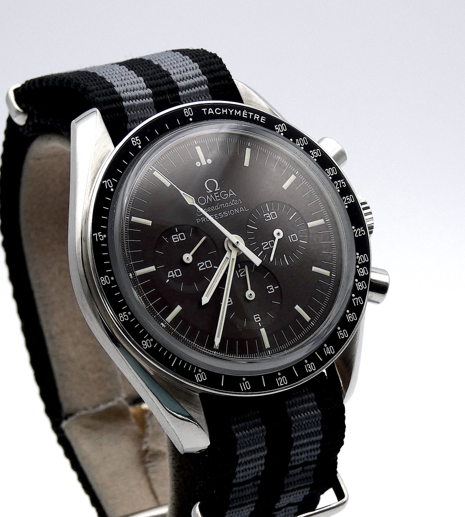 SOLD Omega Rare Speedmaster Moonwatch Brown / Chocolat / Special edition