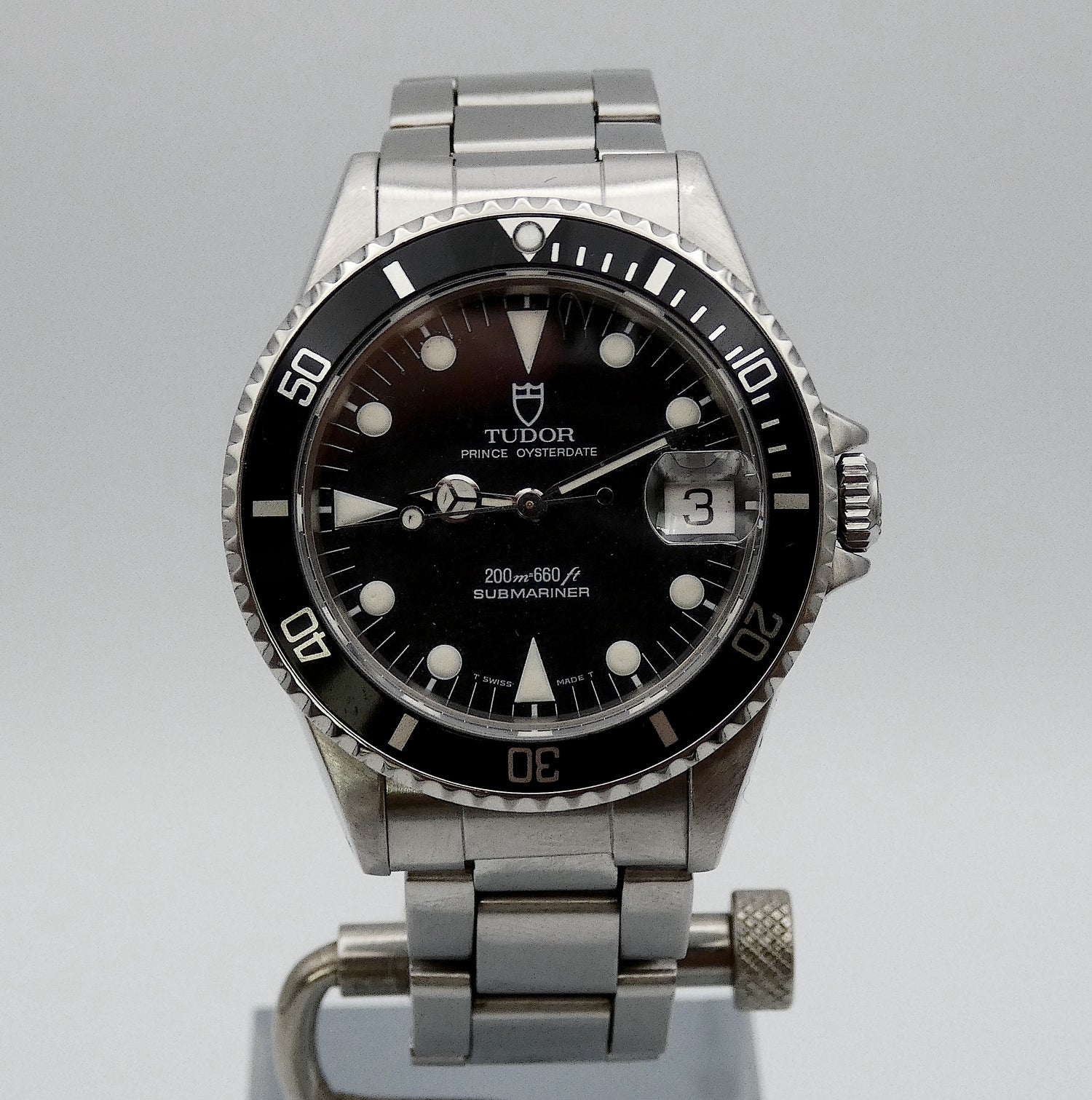 SOLD 75090 Submariner