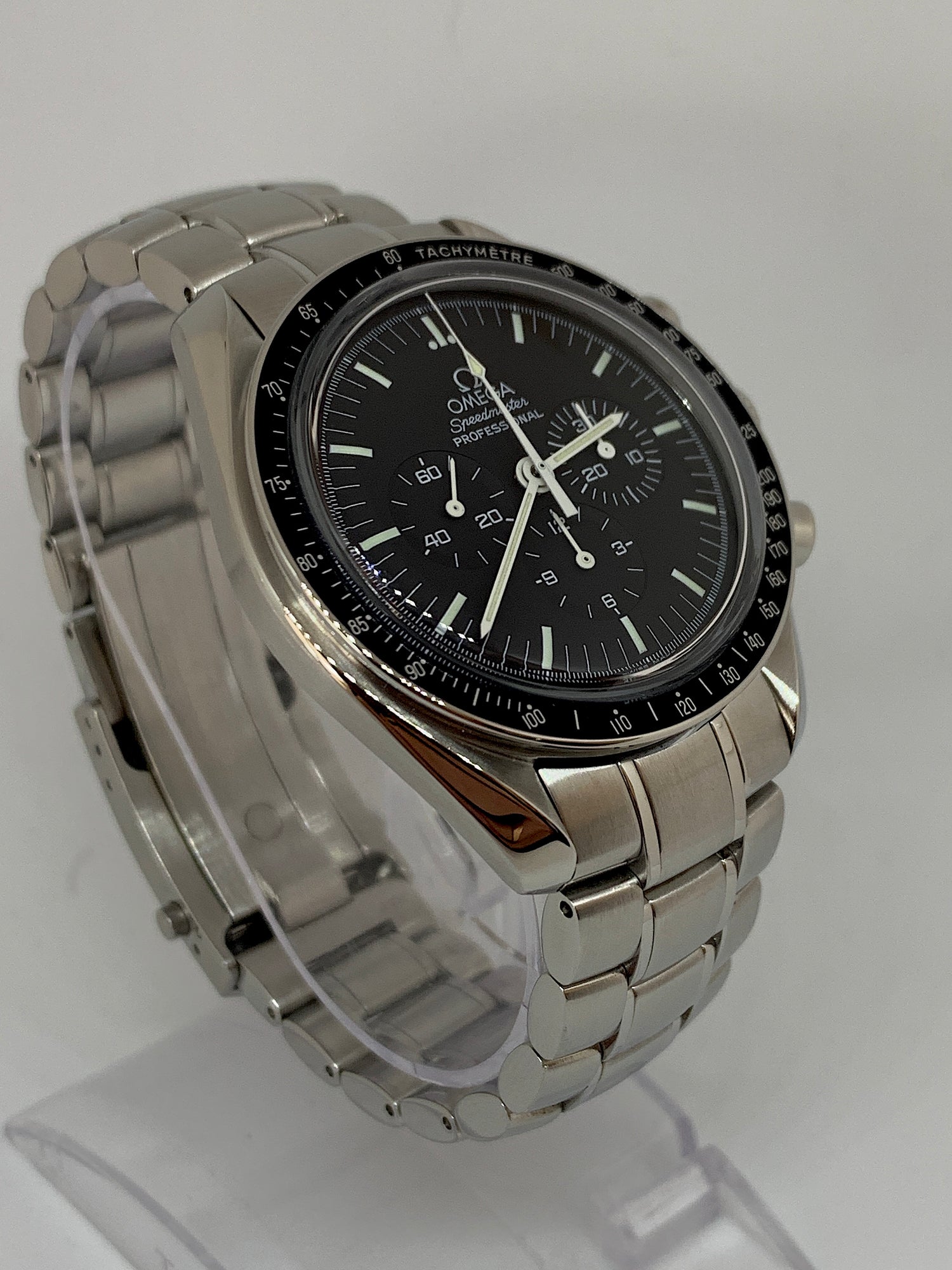 SOLD Speedmaster Professional Moonwatch 311.30.42.30.01.005