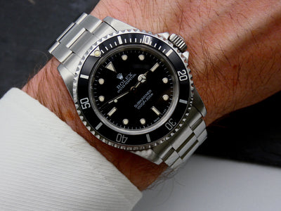 SOLD Rolex Submariner 1995 14060