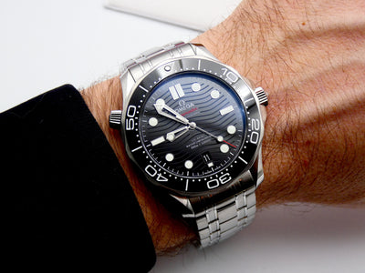 SOLD Omega Seamaster Diver 300 M / 2022 / NEW