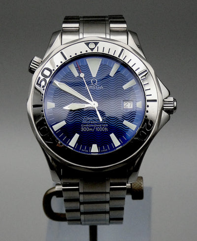 SOLD 2255.80.00 Omega Seamaster 300M full set MINT / electric blue