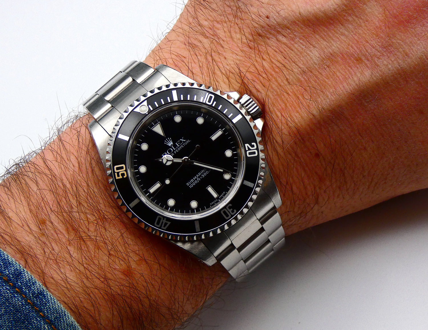 SOLD Rolex Submariner 14060M Full Set