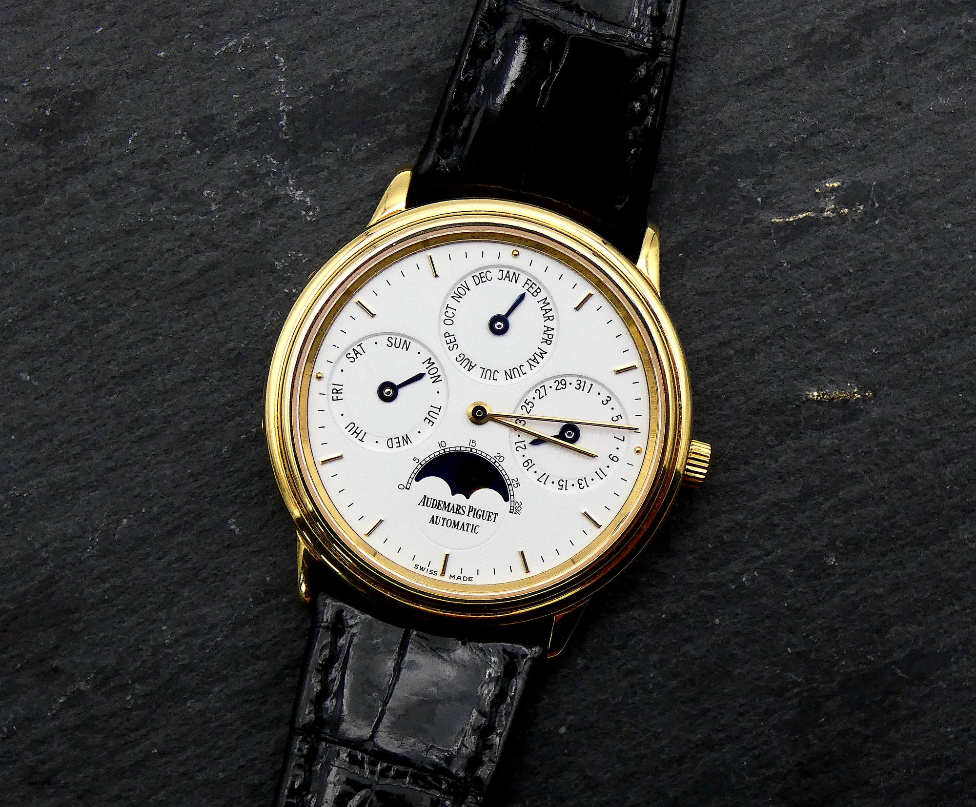 SOLD Audemars Piguet Quantieme Perpetual Calendar - stunning condition -25657BA