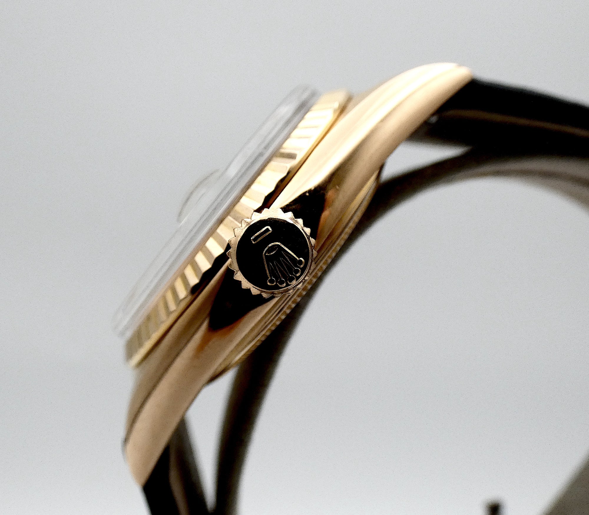 SOLD Mint Datejust 18k Rose 36mm / 1966 / PiePan doorstop dial