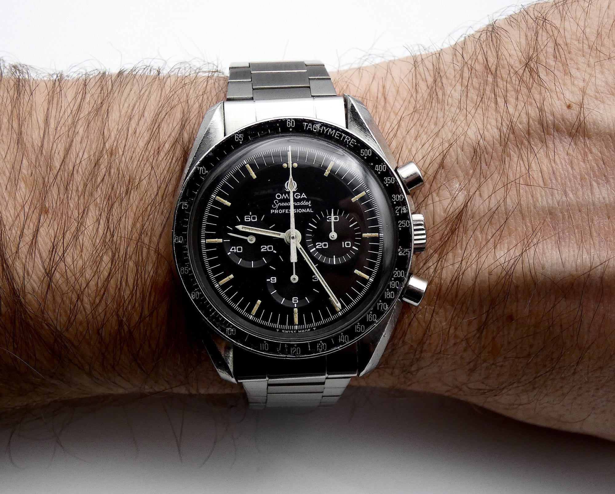 SOLD Omega Speedmaster Moonwatch - 69ST