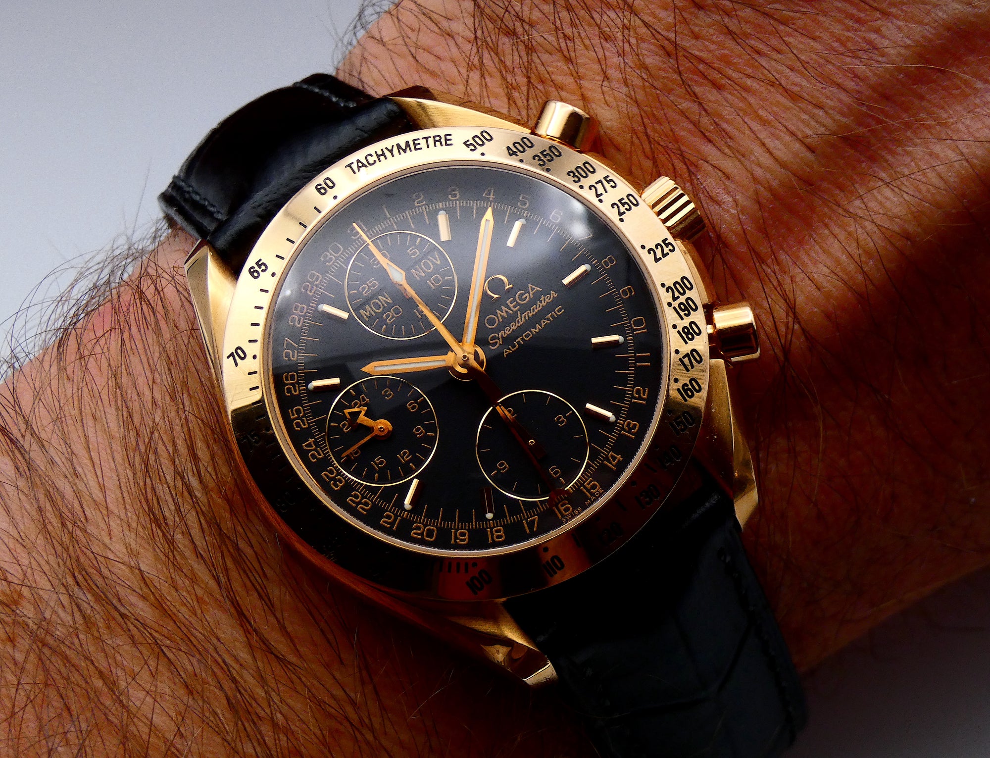 SOLD Omega Speedmaster 18K Rose Day Date / full set MINT / 39mm