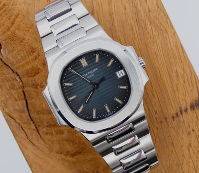 SOLD Patek Philippe Nautilus 3800 / Amazing patina and dial / serviced / unpolished / collectors set