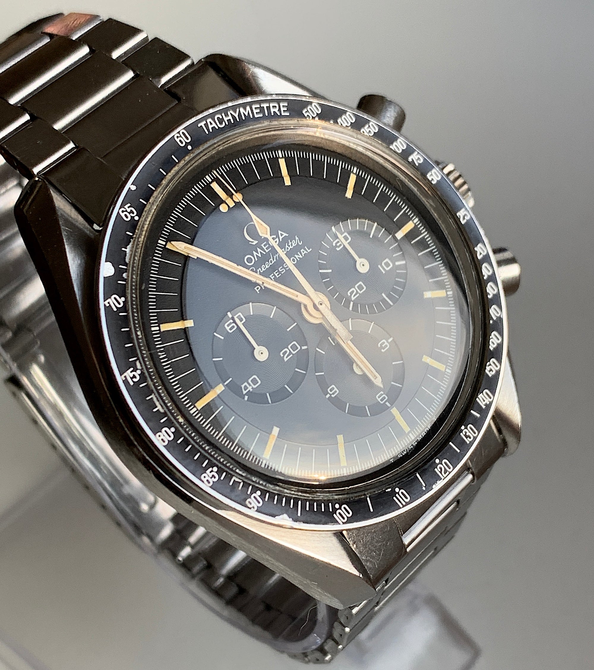 SOLD Omega Speedmaster 145.022 69ST moonwatch