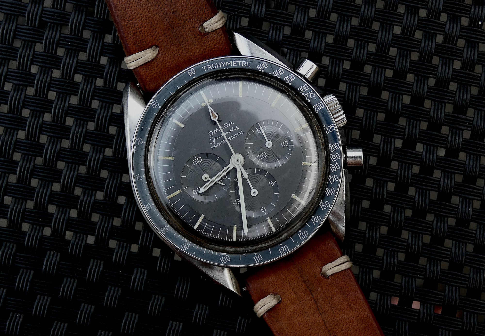SOLD  Speedmaster 145.012-67SP DON / Rare blue bezel / Grey faded dial