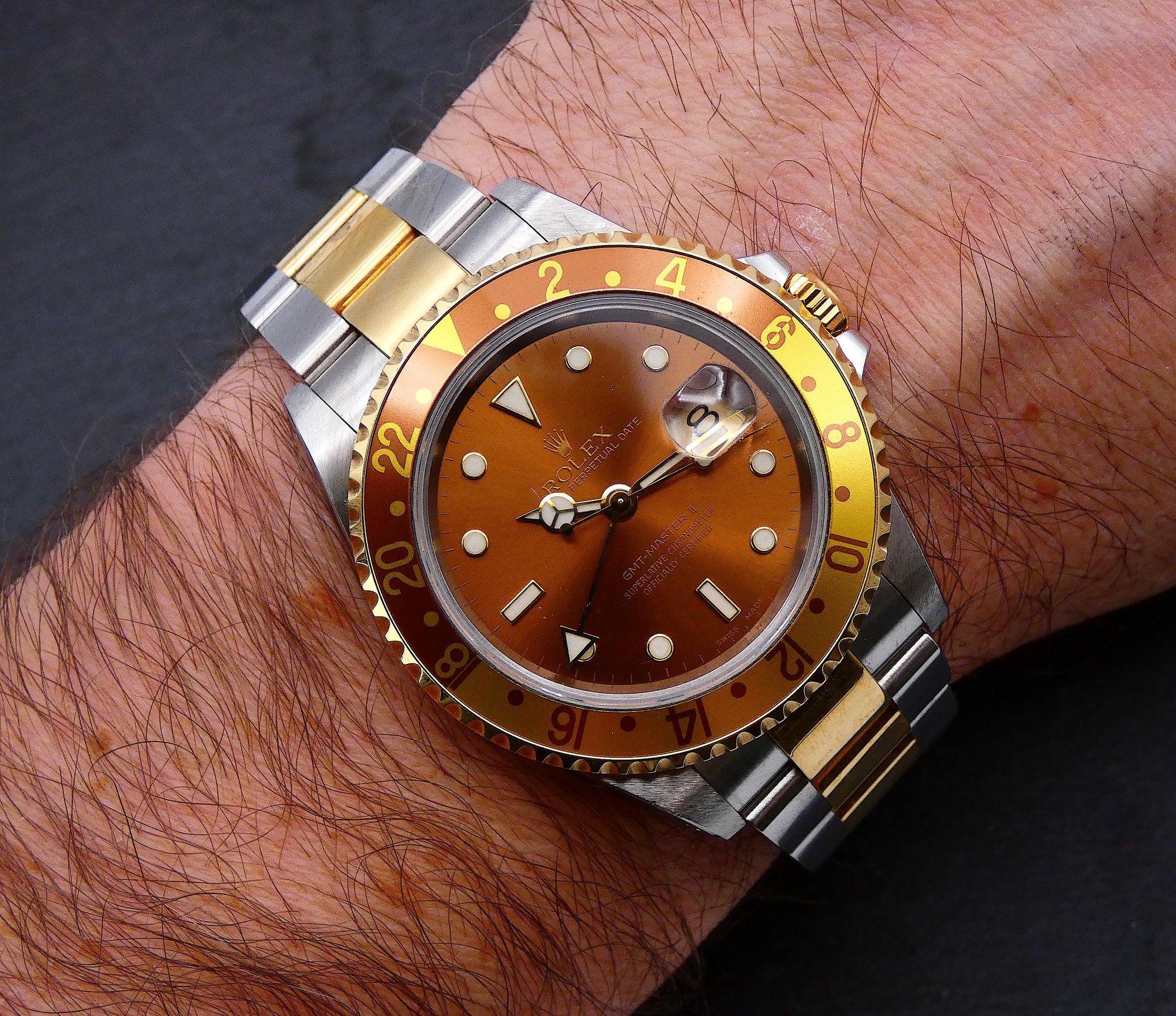 VERKOCHT Rolex GMT-Master II 2001 Rootbeer
