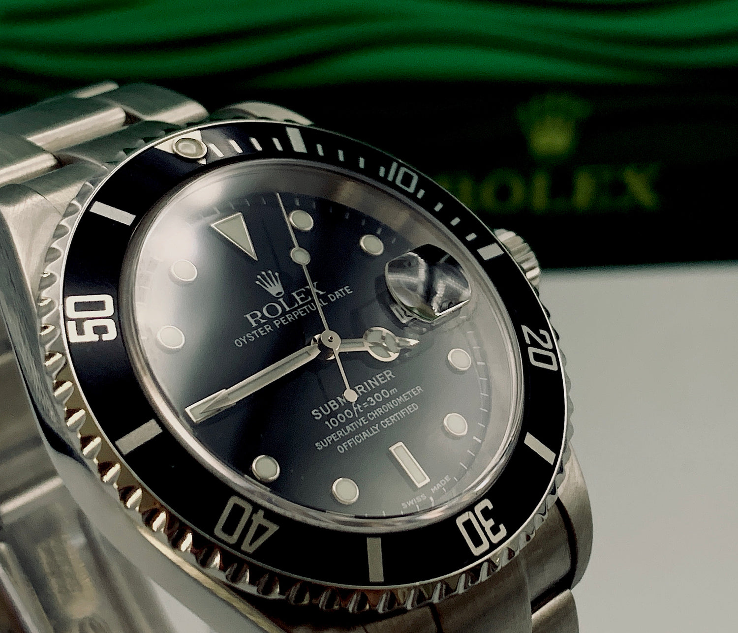 SOLD  Submariner Date 16610 2002 MINT