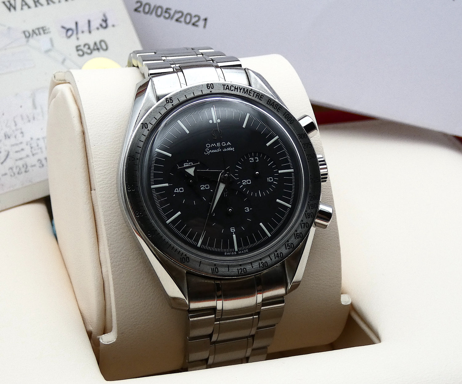 SOLD Omega Mint Speedmaster Broad Arrow / serviced / extract