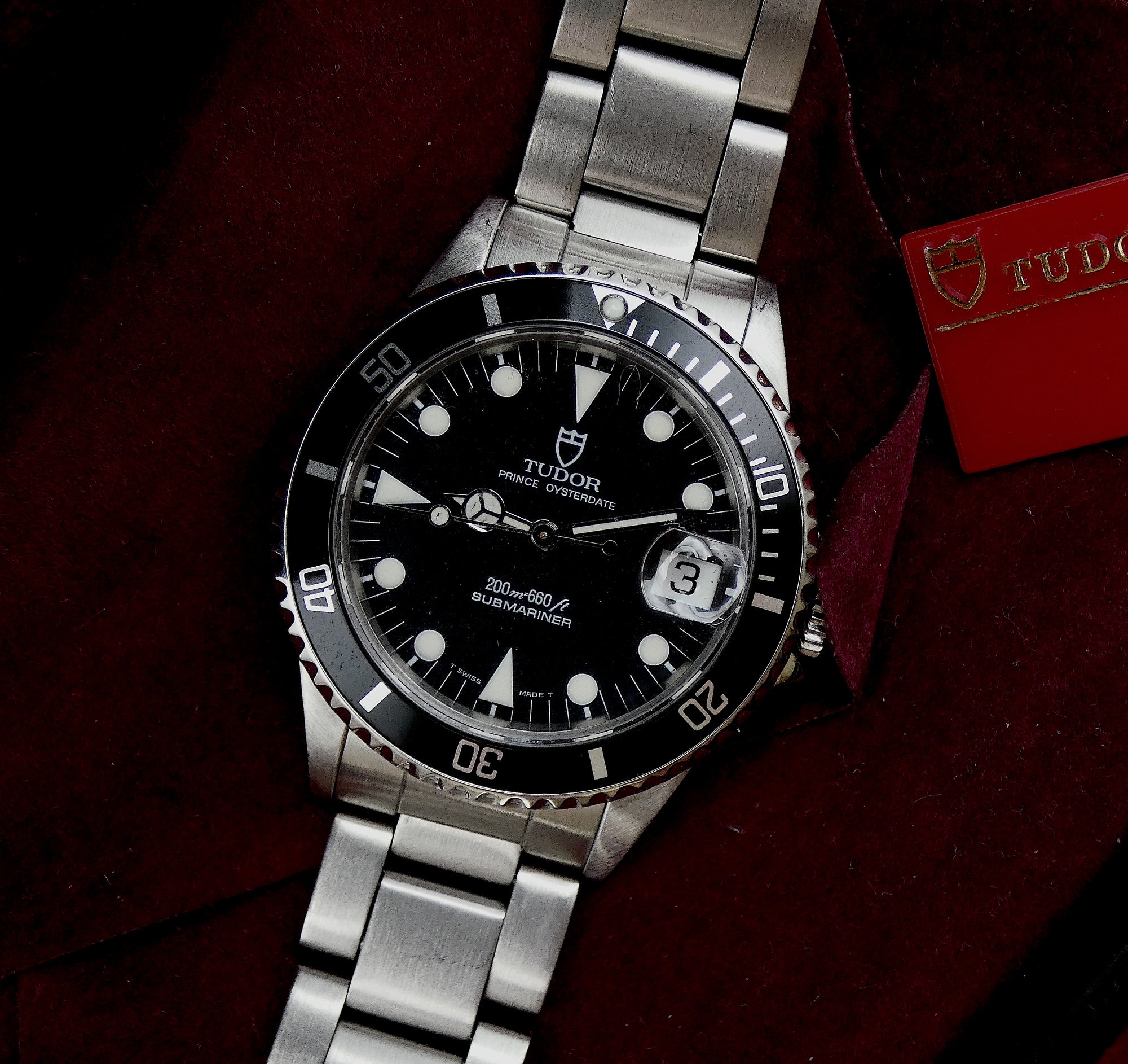SOLD 75090 Submariner