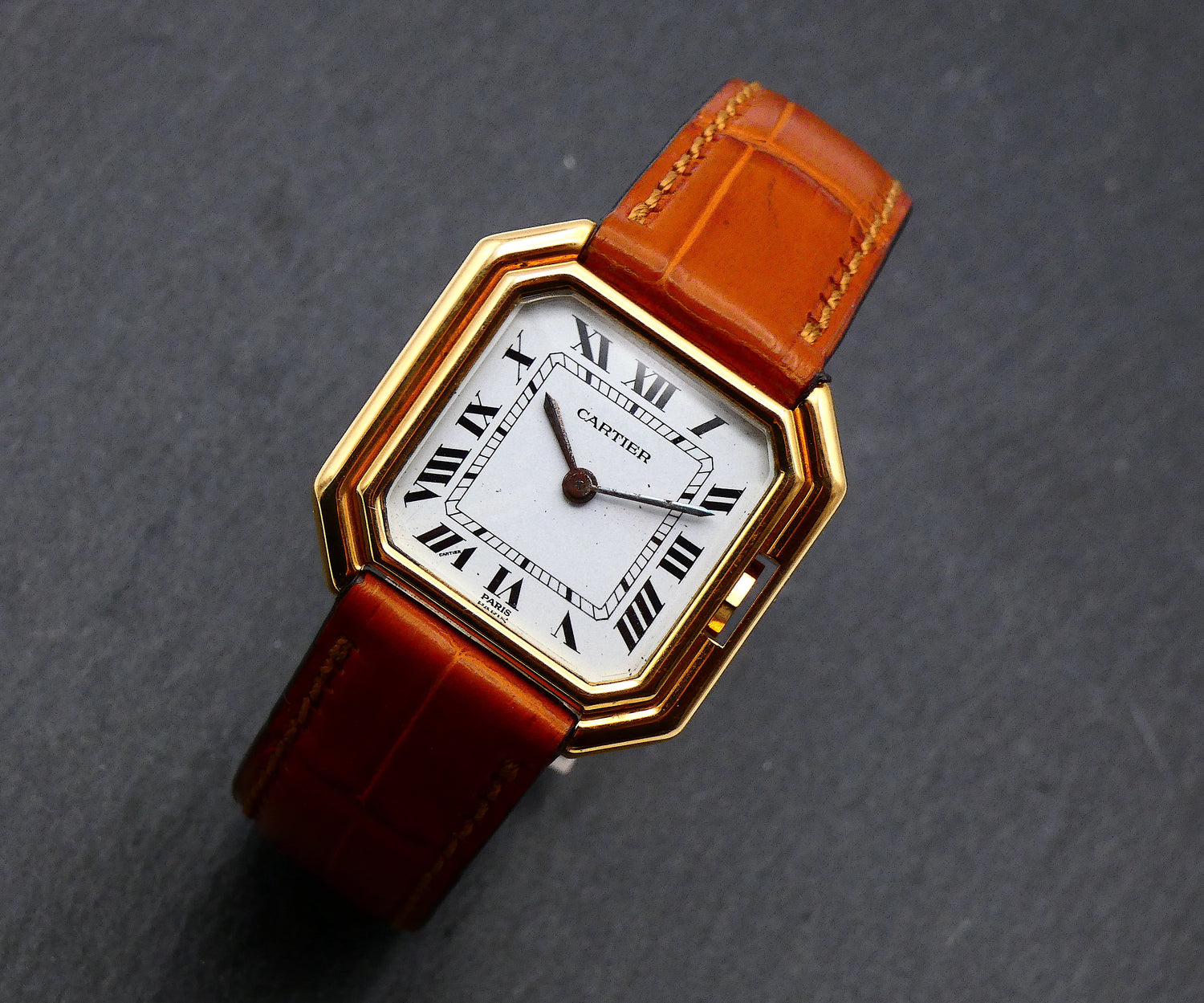 SOLD Cartier Ceinture 18k Paris Dial