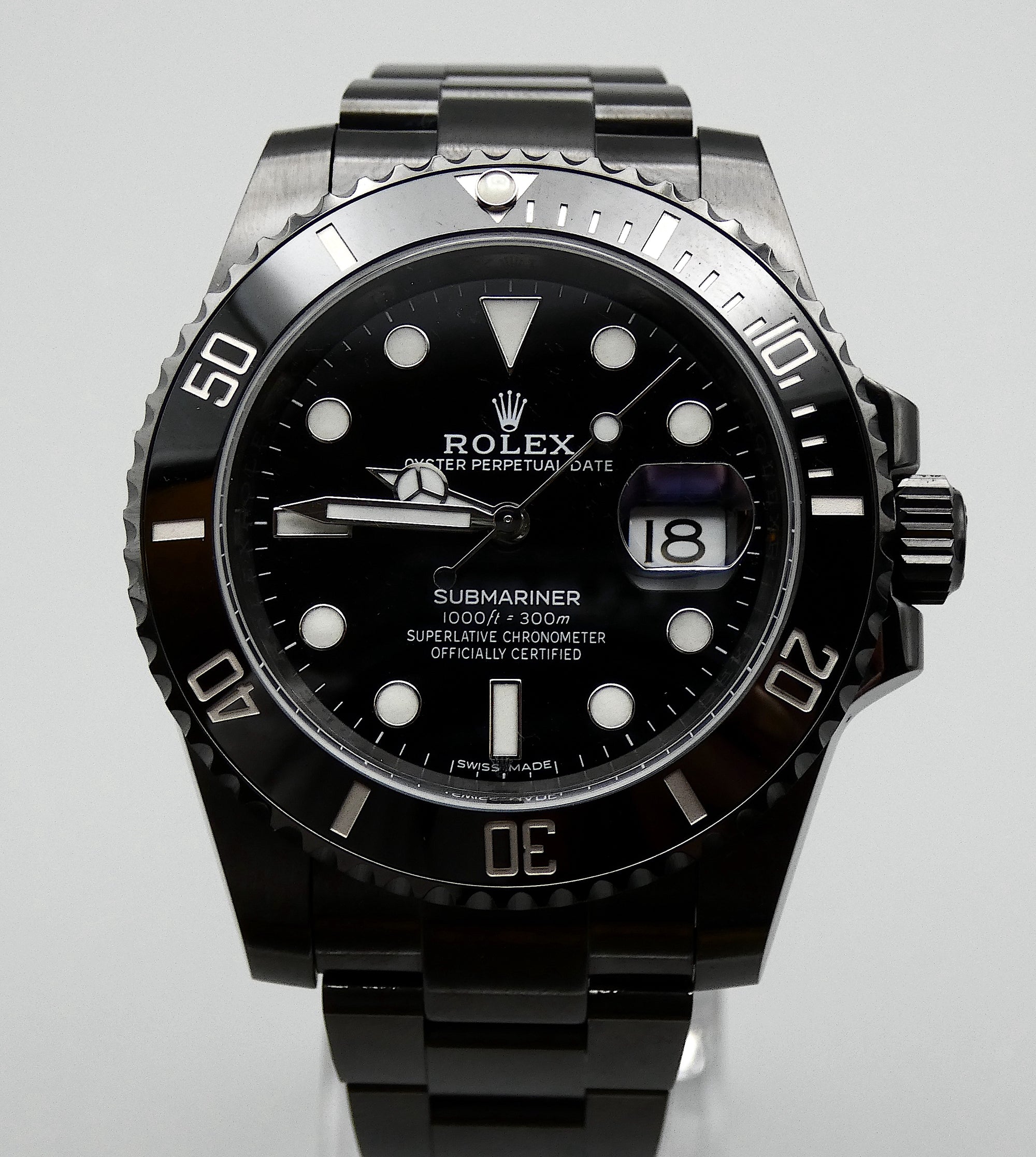 SOLD Rolex Submariner Date / All Black / DLC