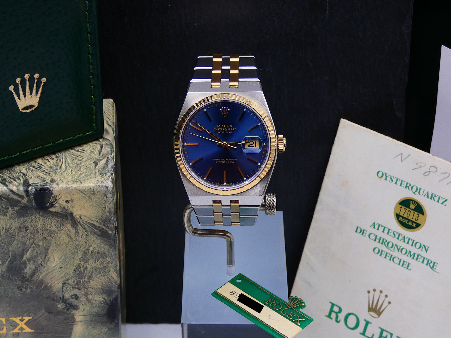 SOLD  Rolex 17013 Datejust Oysterquartz full set / 1985 / rolex service