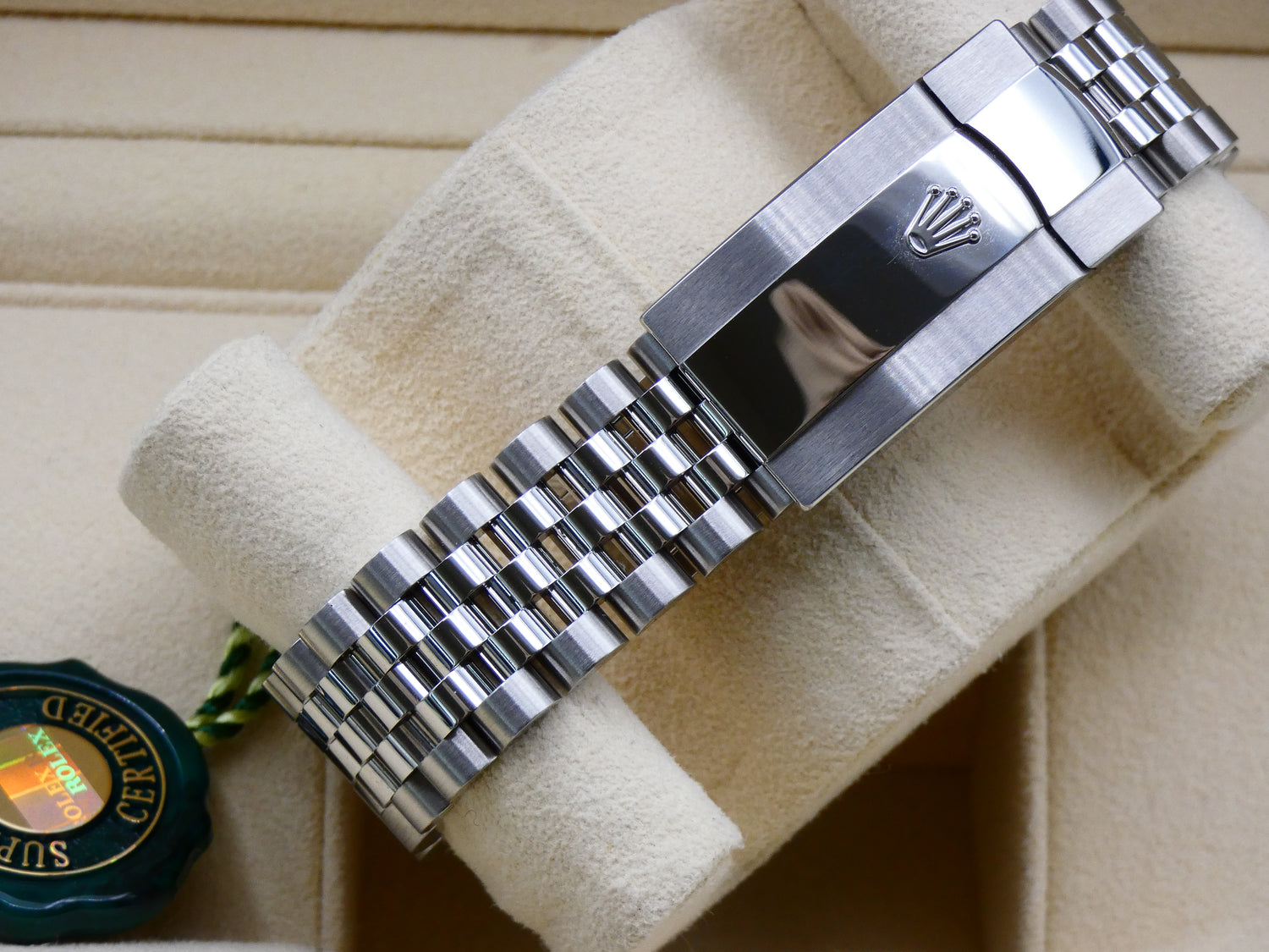 SOLD Rolex Datejust 41 new / green dial