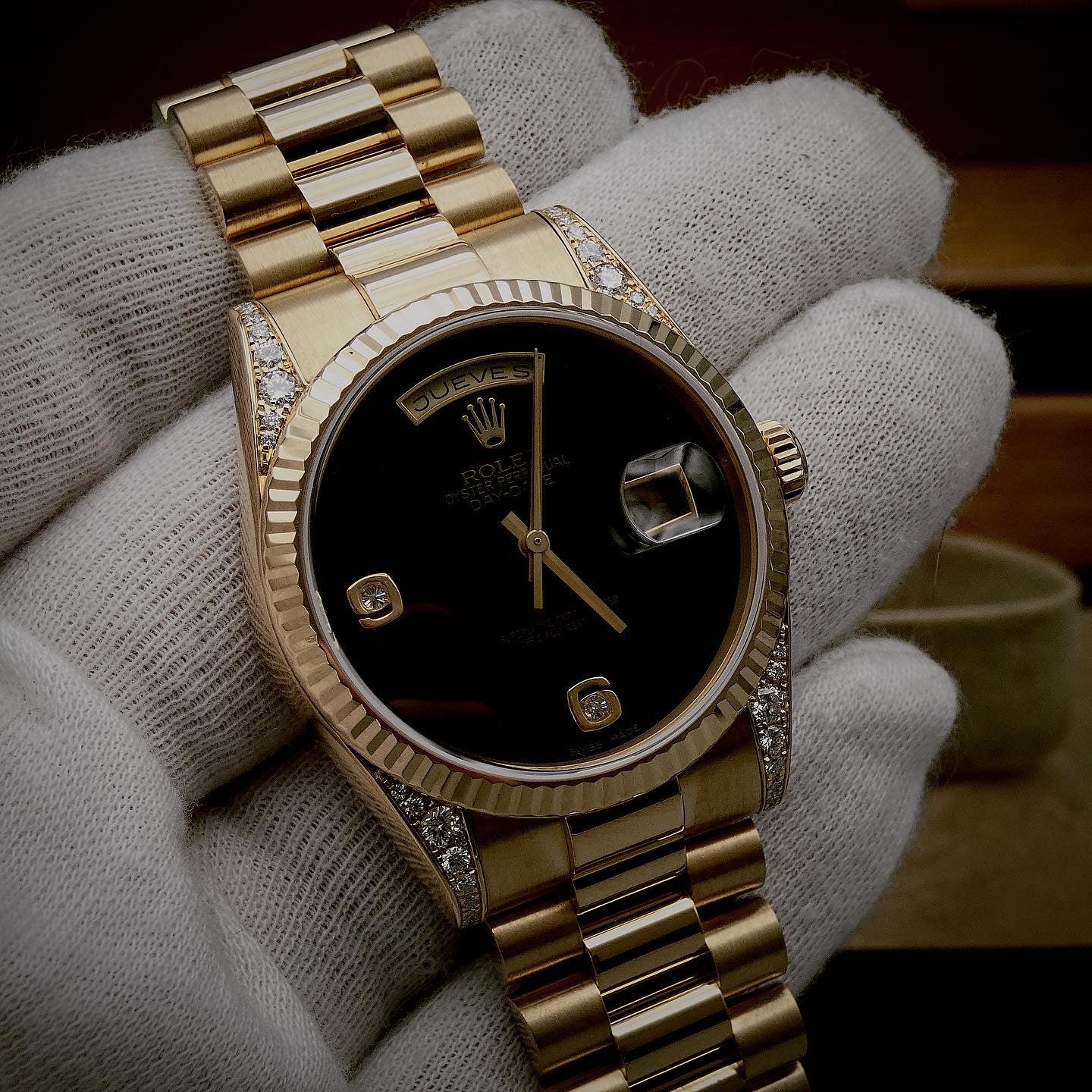 SOLD  Day-Date President 36 VERY RARE / MINT / Factory Onyx and diamond lugs